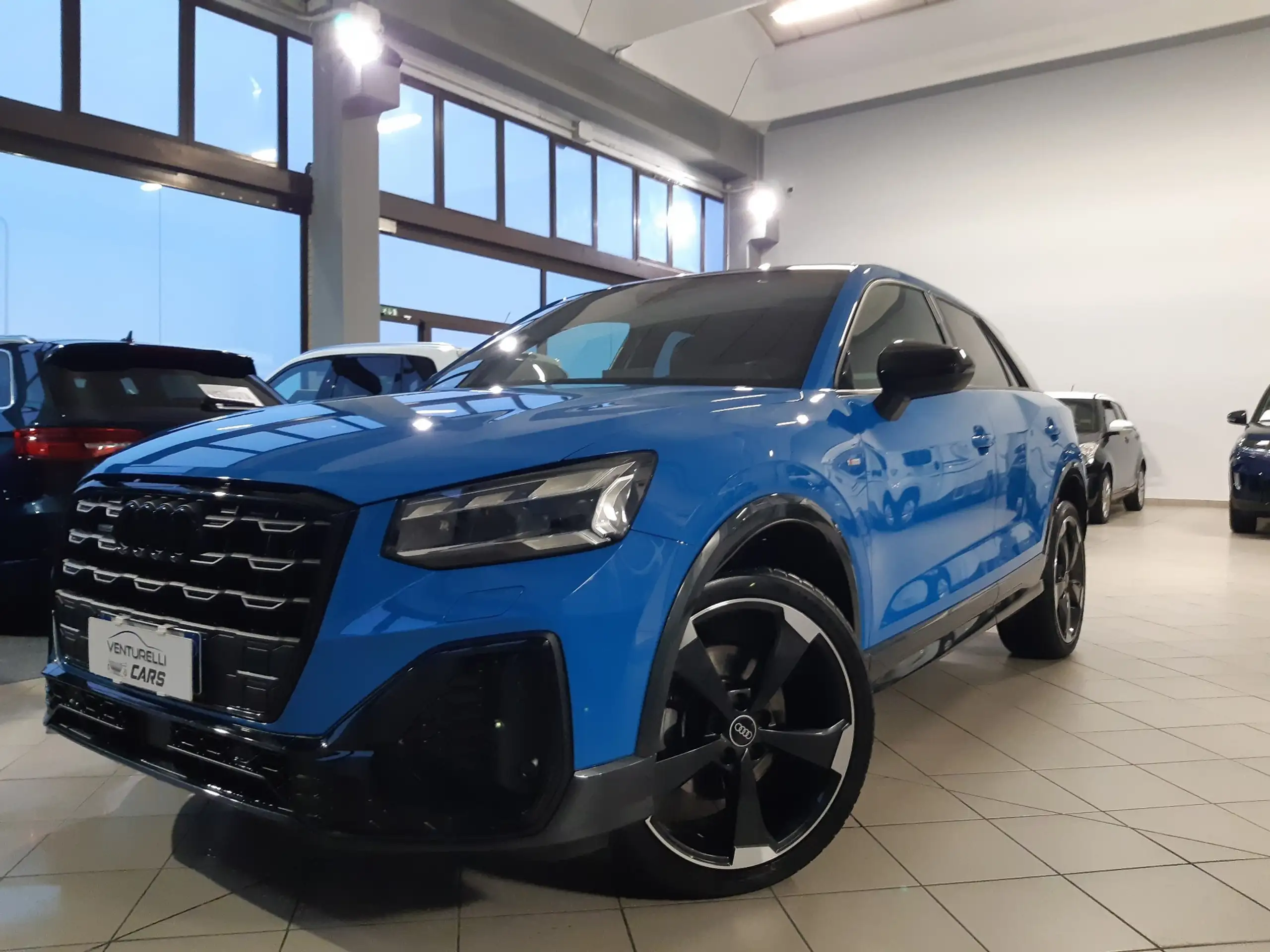 Audi - Q2