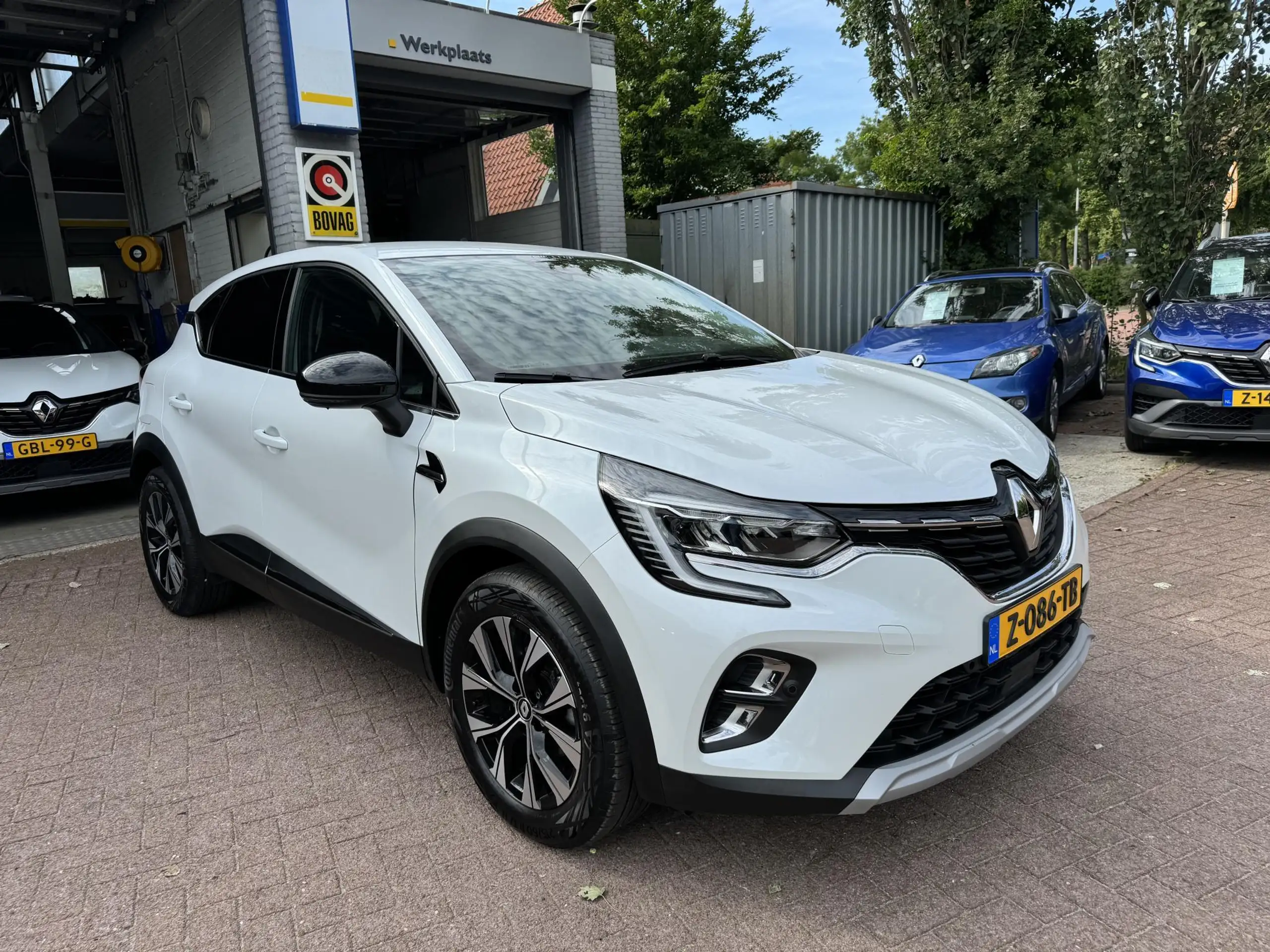 Renault - Captur