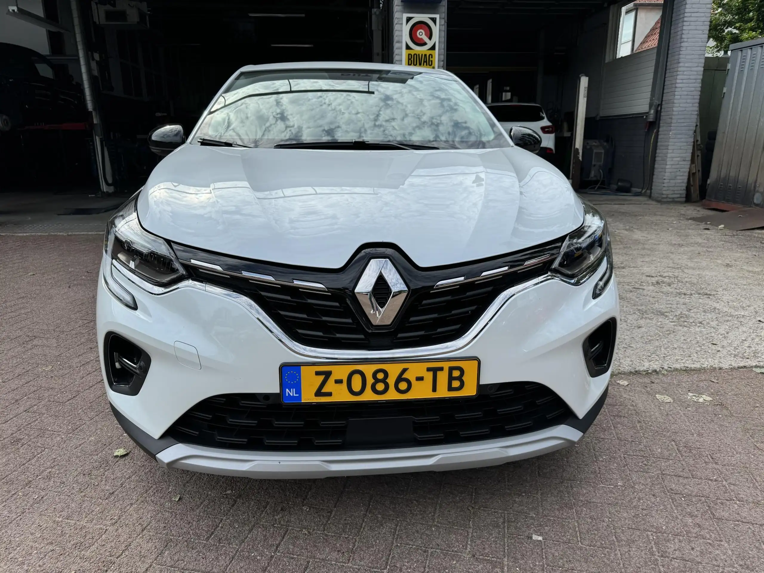 Renault - Captur