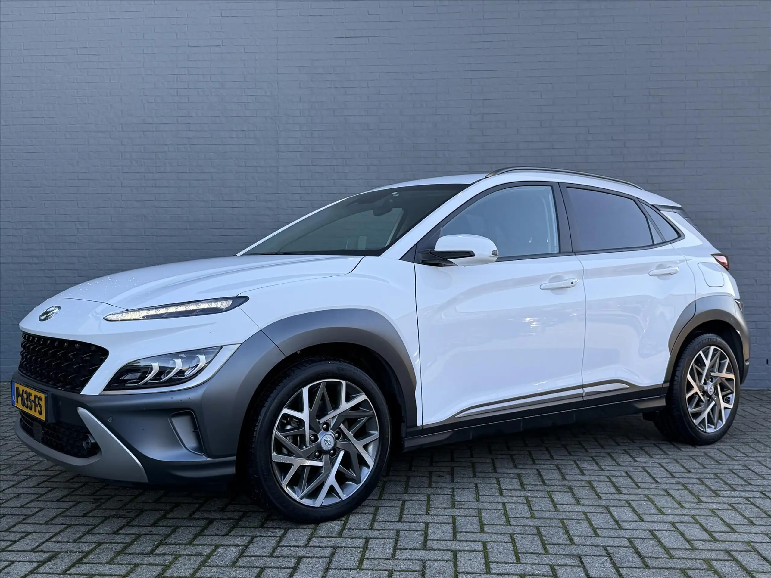 Hyundai - KONA