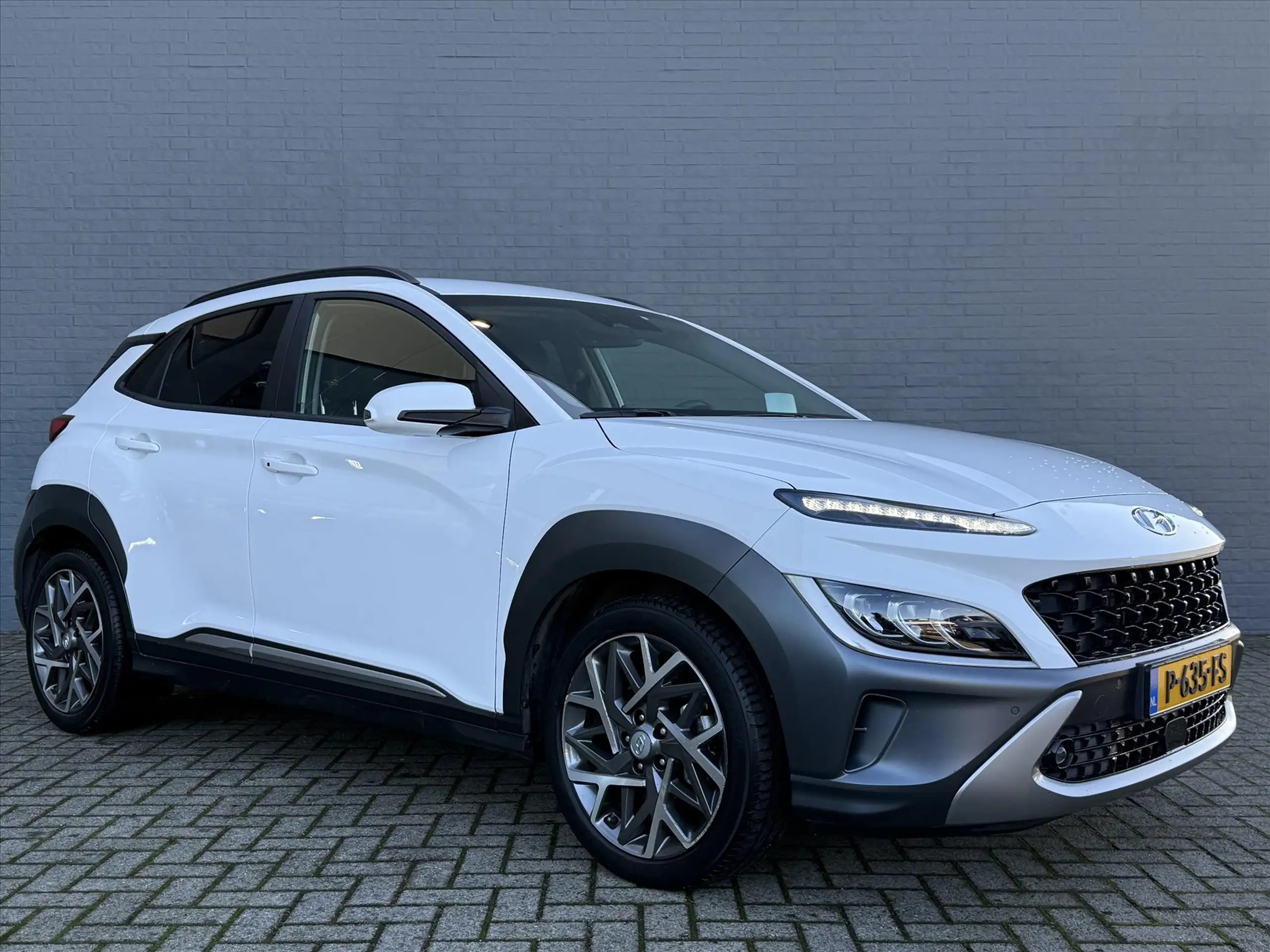 Hyundai - KONA