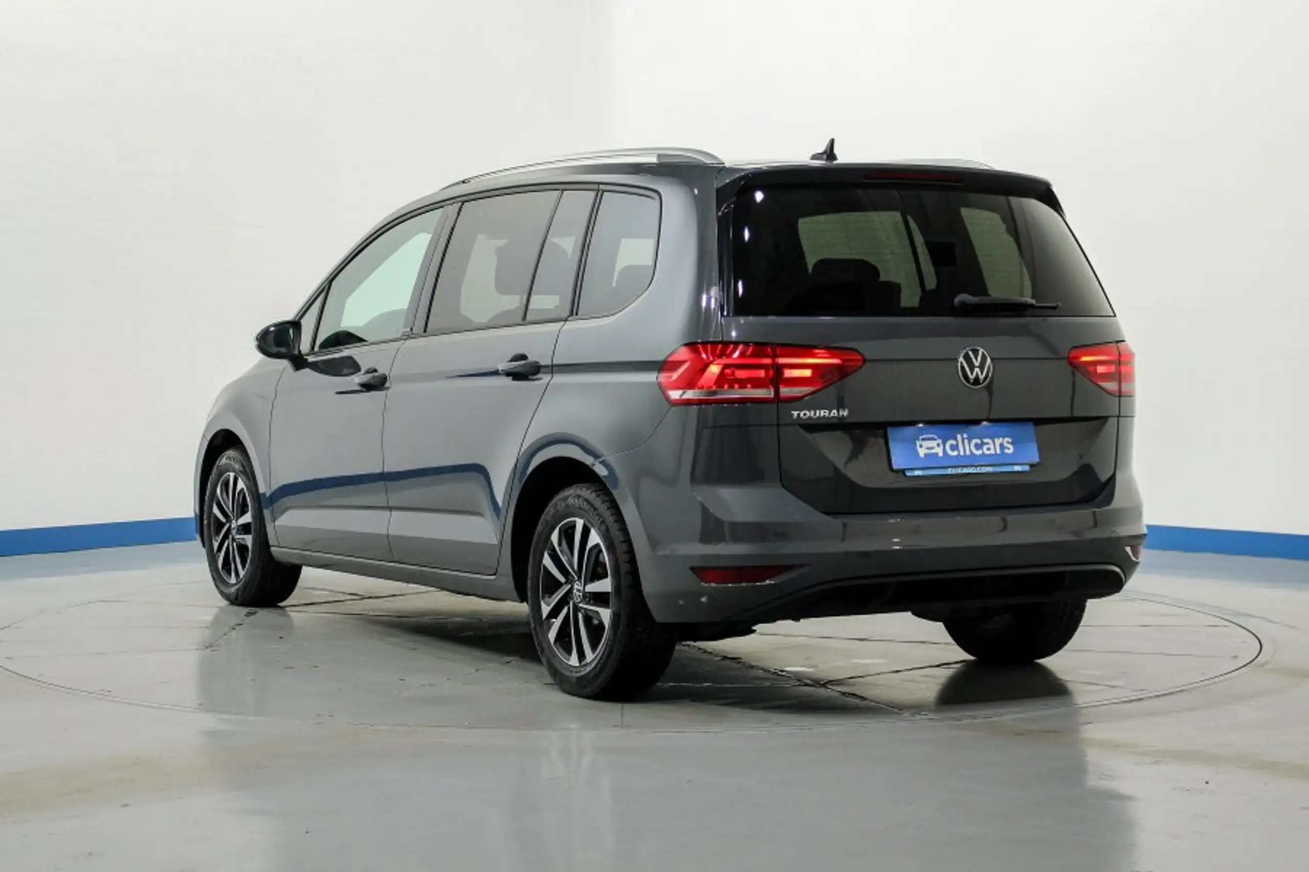 Volkswagen - Touran