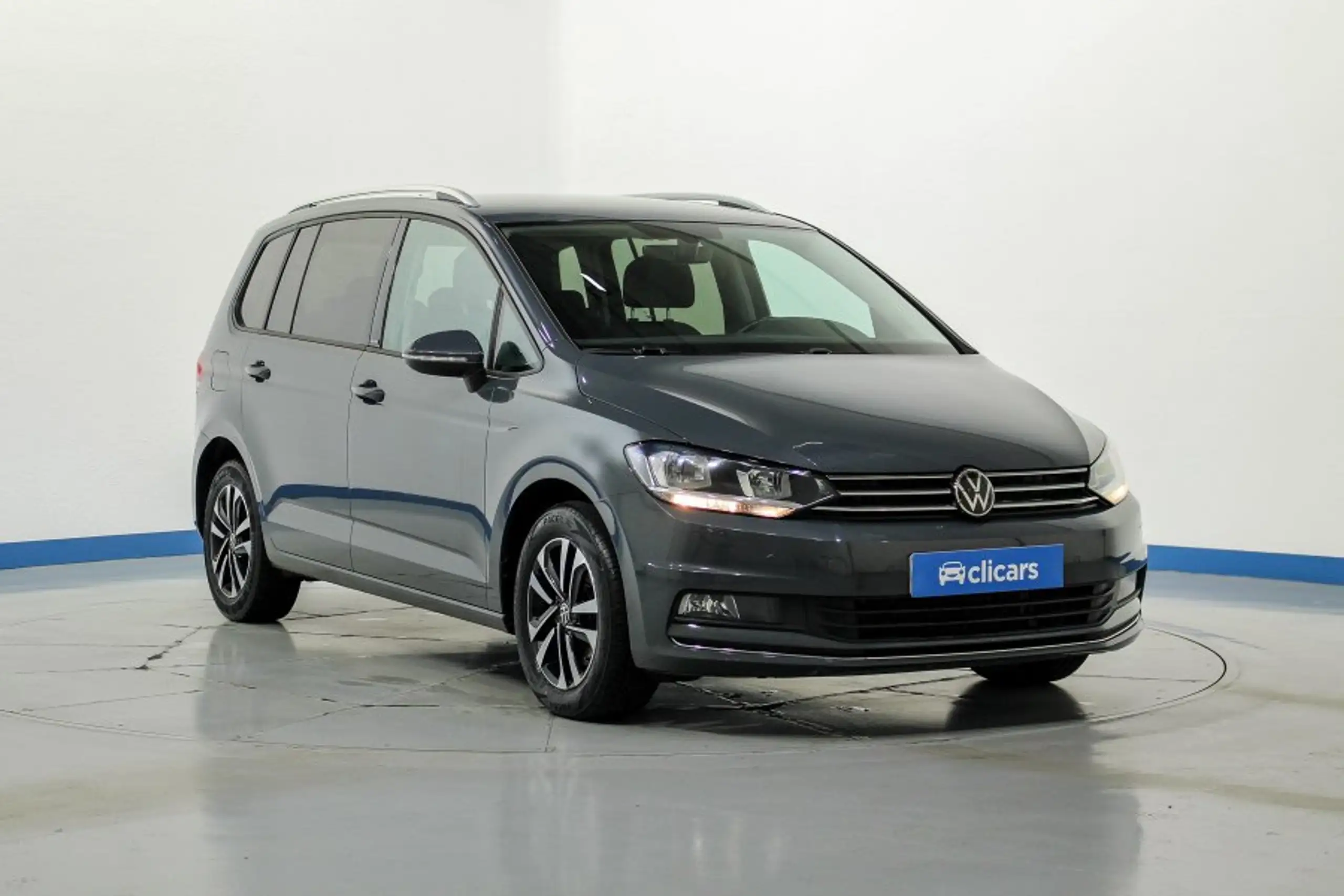 Volkswagen - Touran