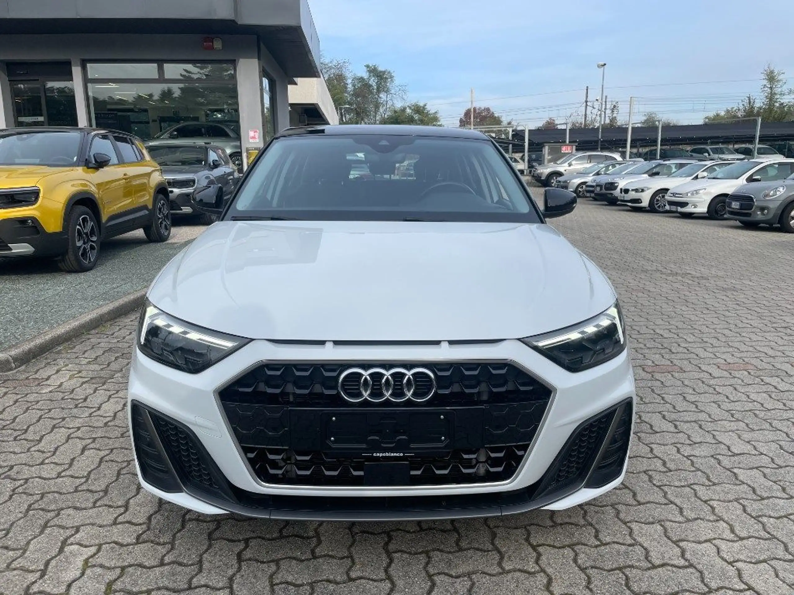 Audi - A1