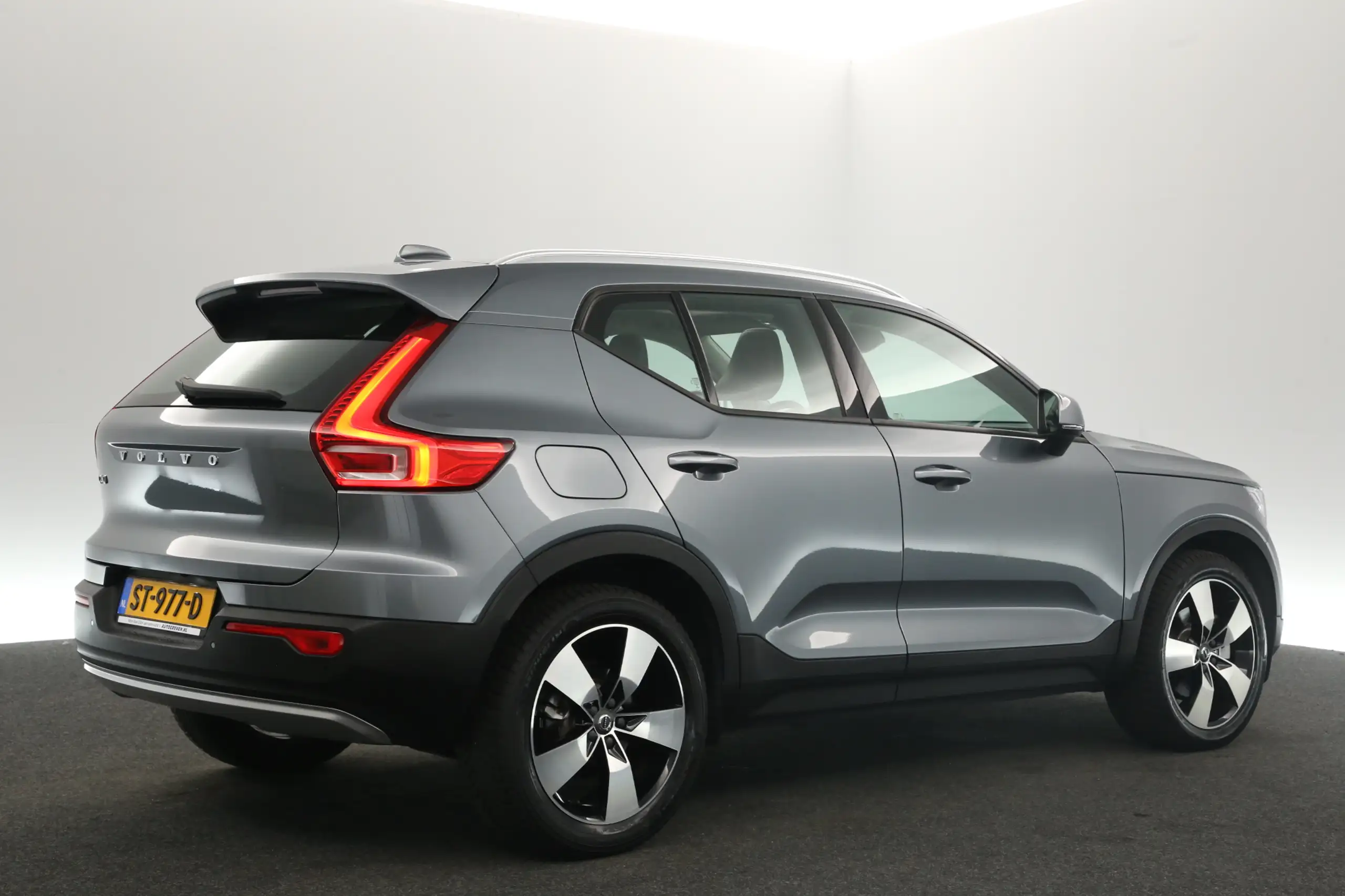 Volvo - XC40