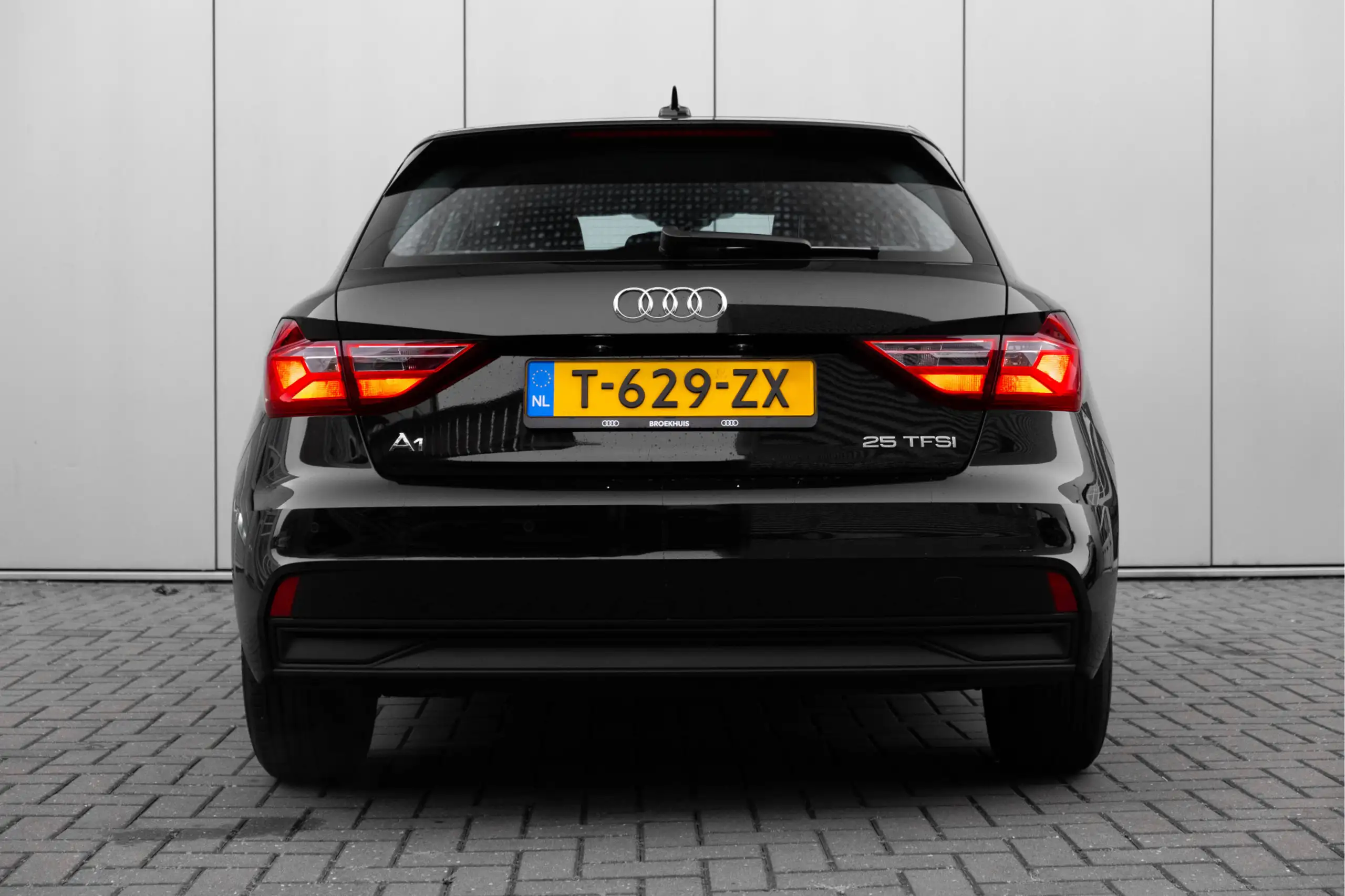 Audi - A1