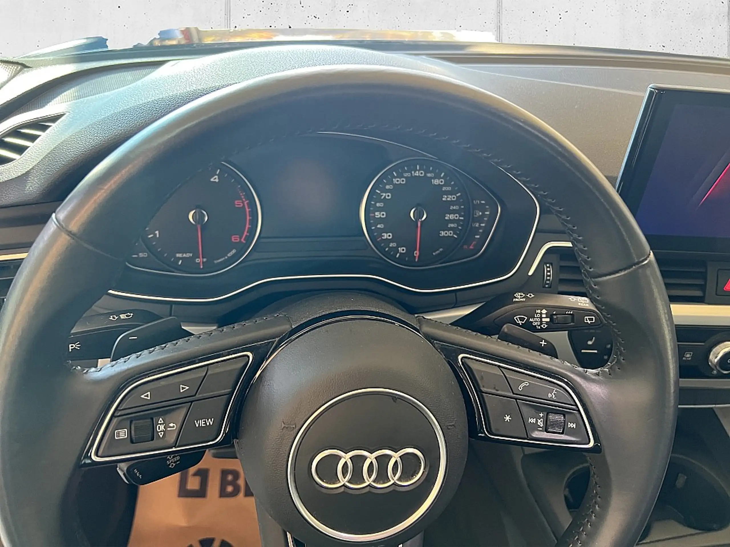 Audi - A4