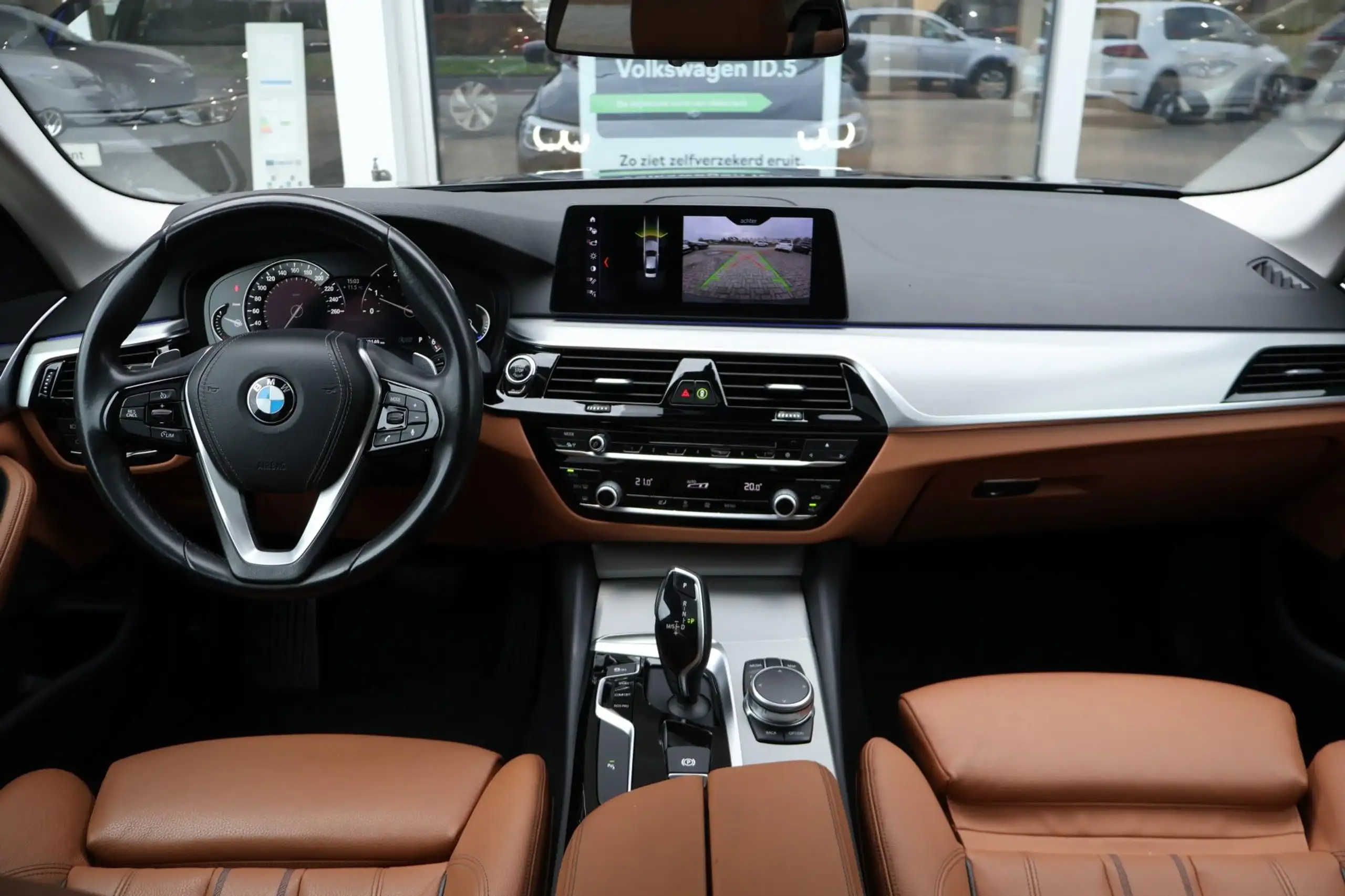 BMW - 520