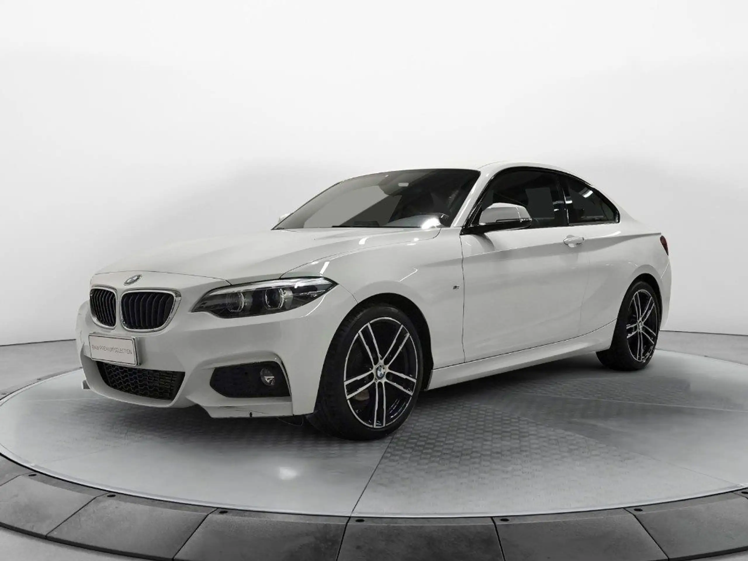 BMW 218 2019