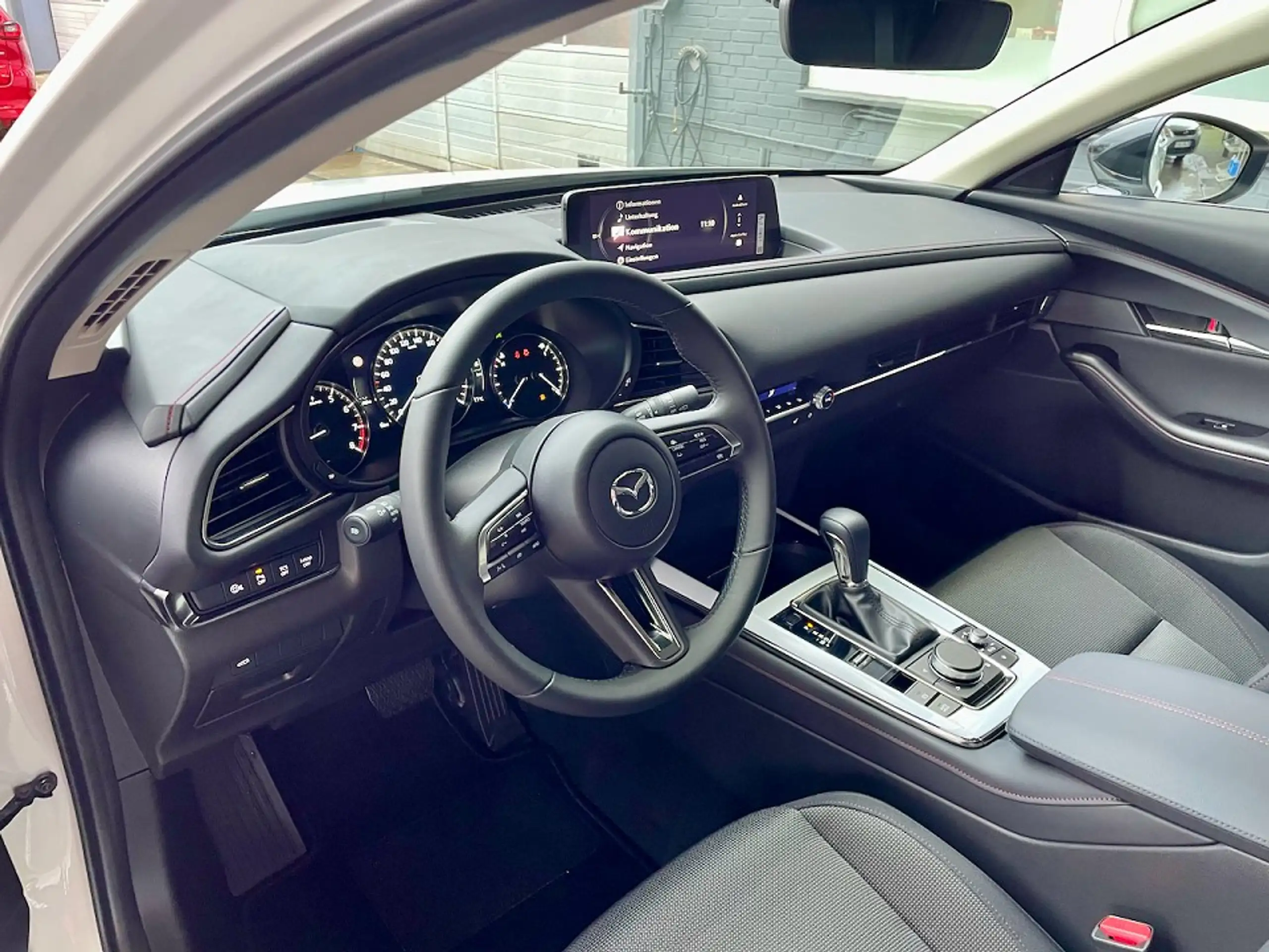 Mazda - CX-30