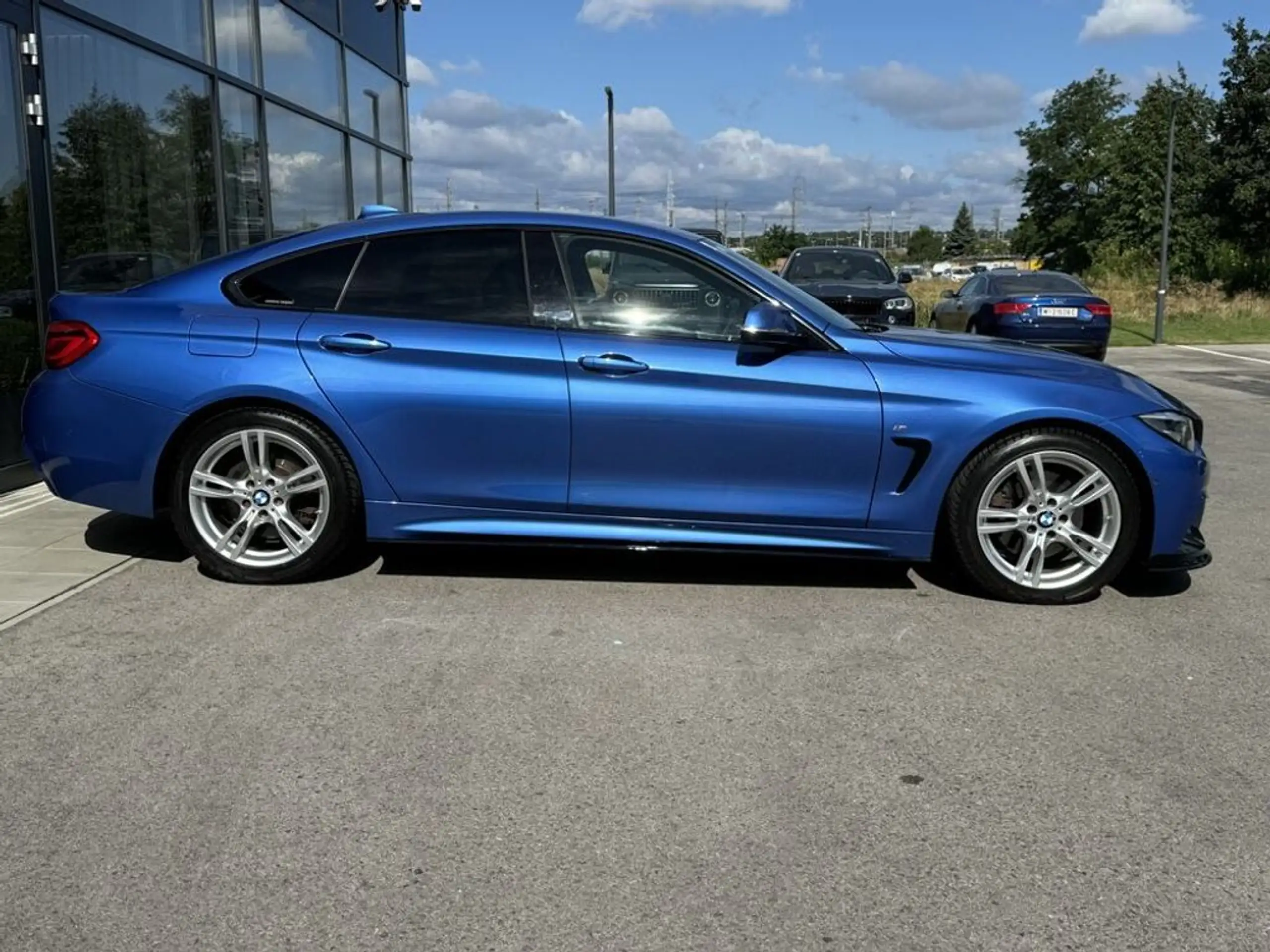 BMW - 430