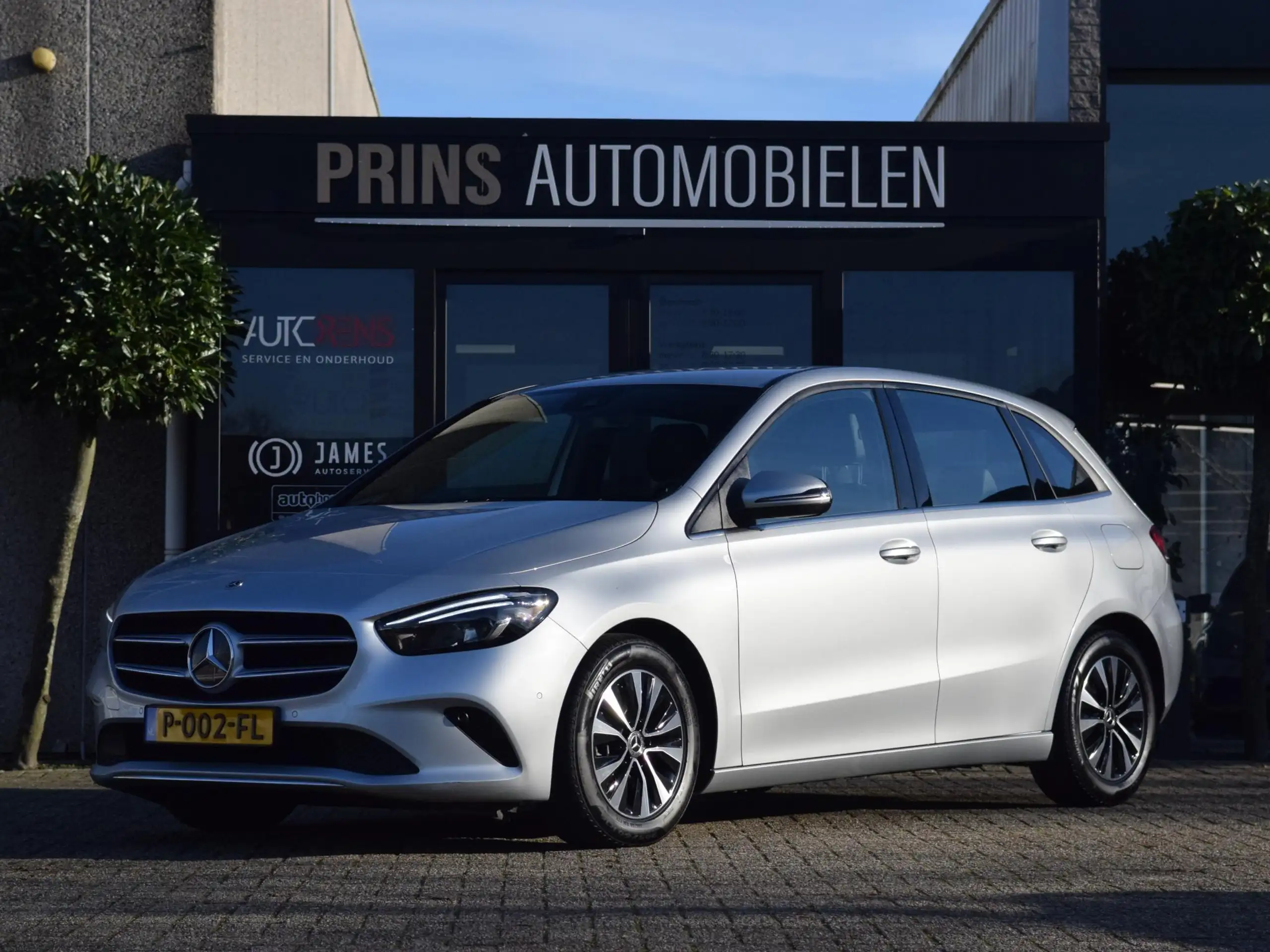 Mercedes-Benz B 180 2022