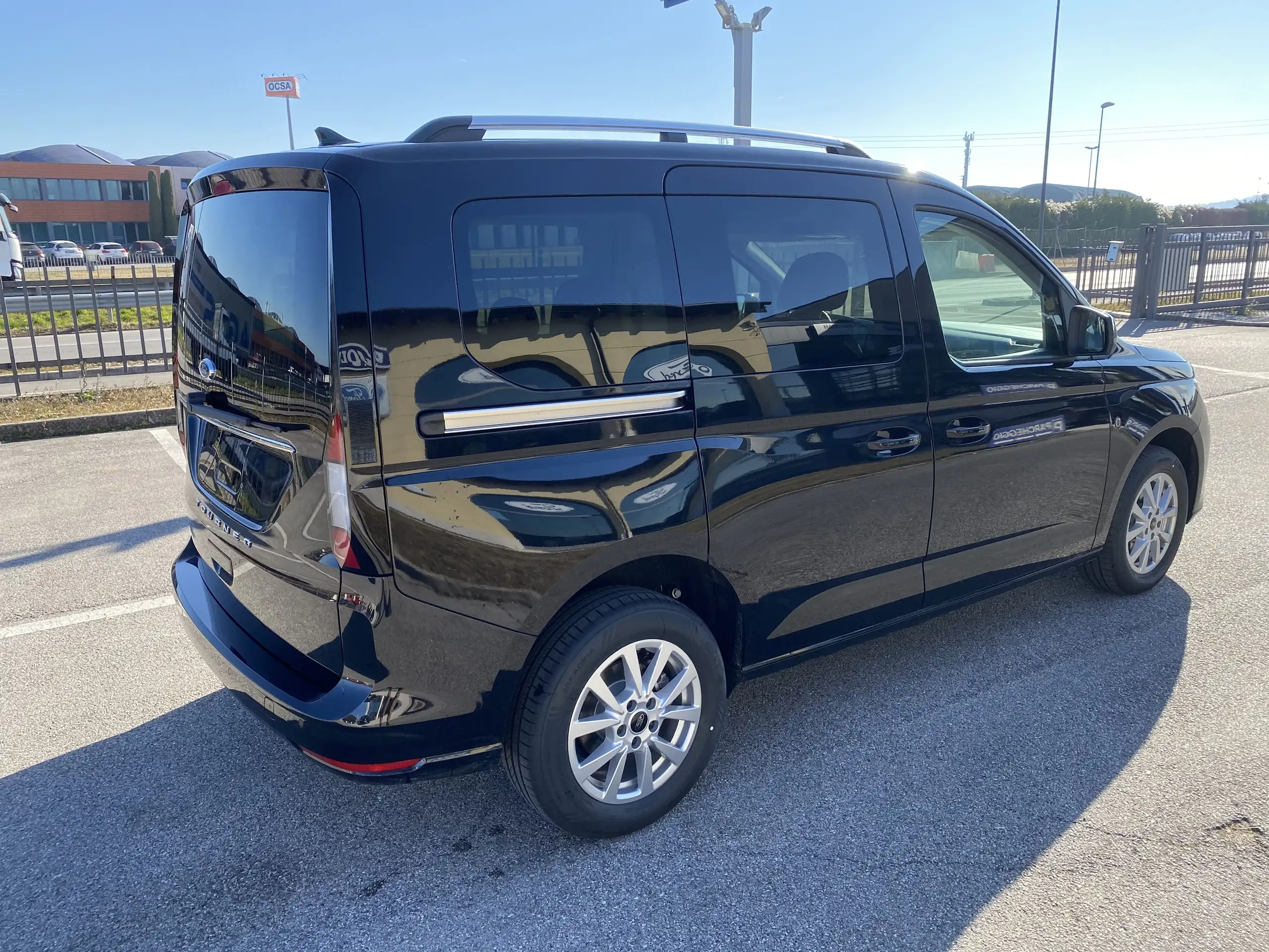 Ford - Tourneo Connect