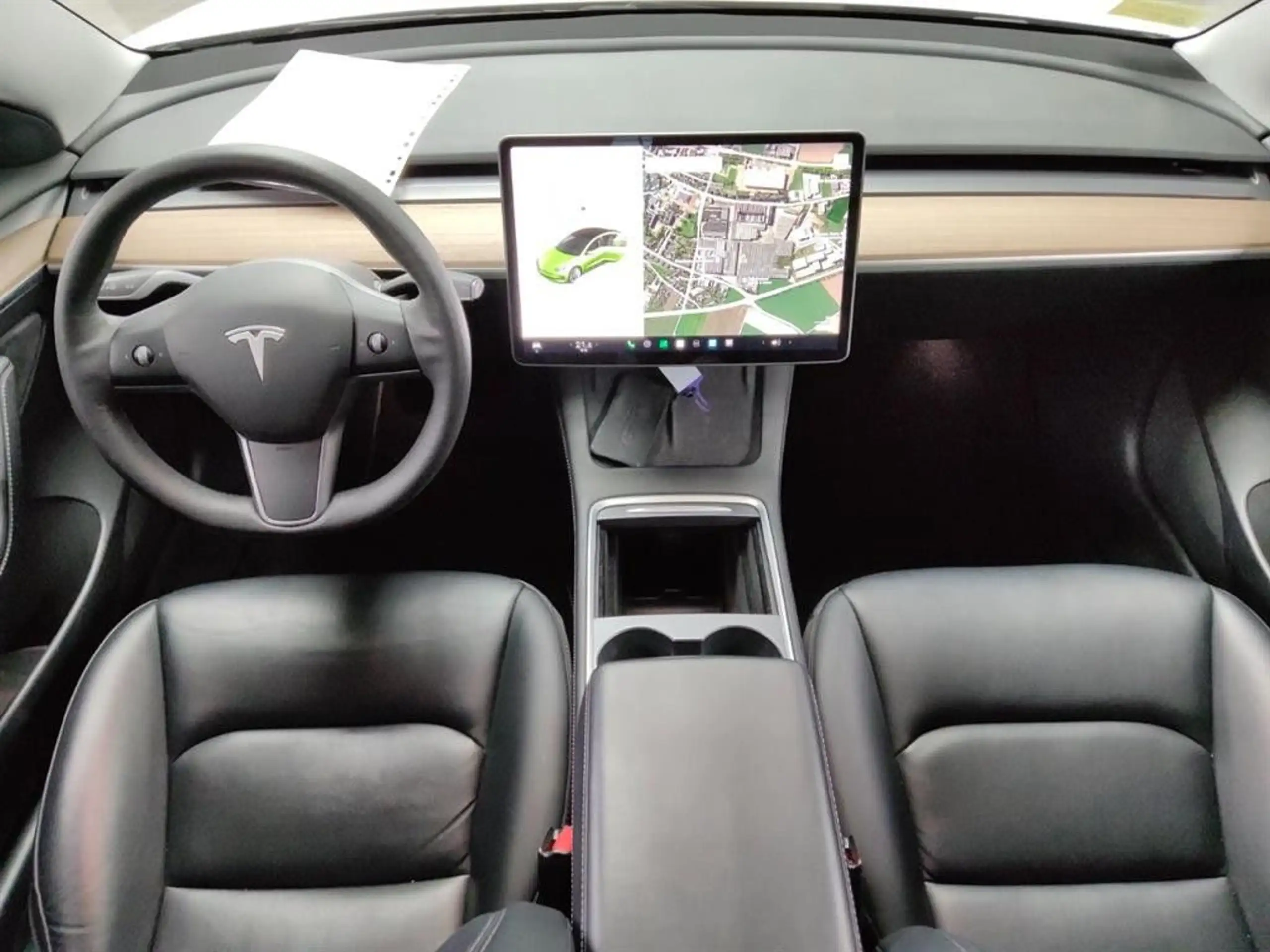 Tesla - Model 3