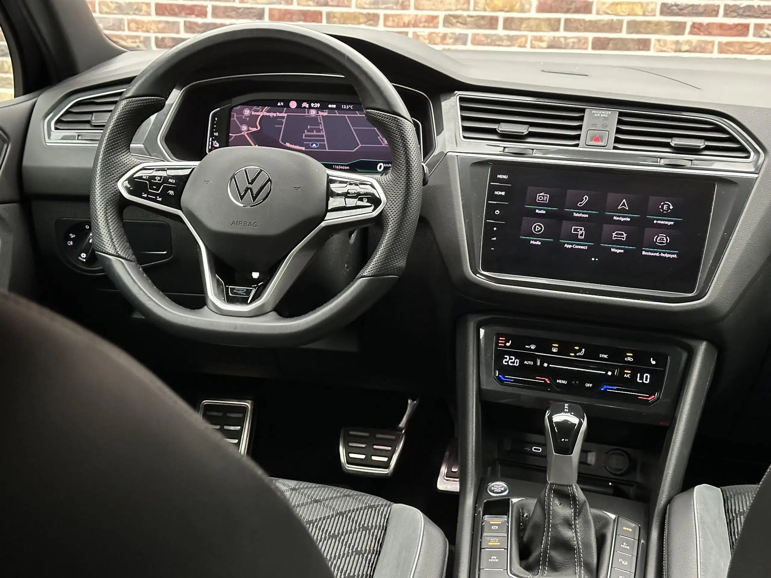 Volkswagen - Tiguan