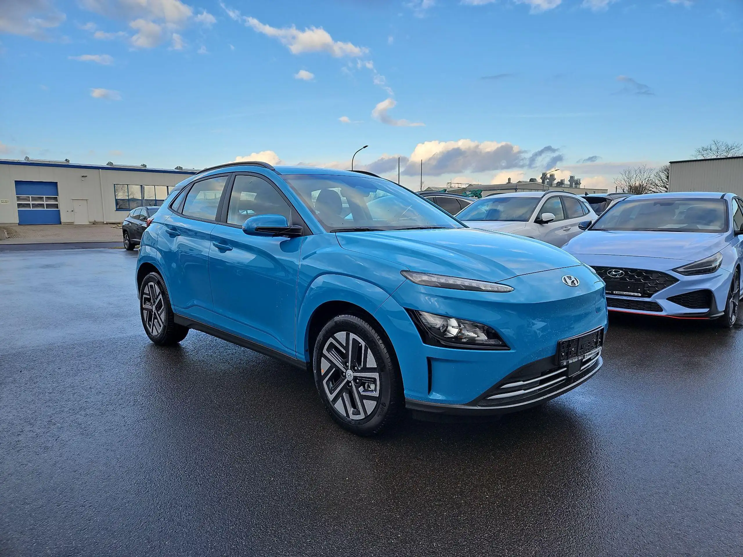 Hyundai - KONA