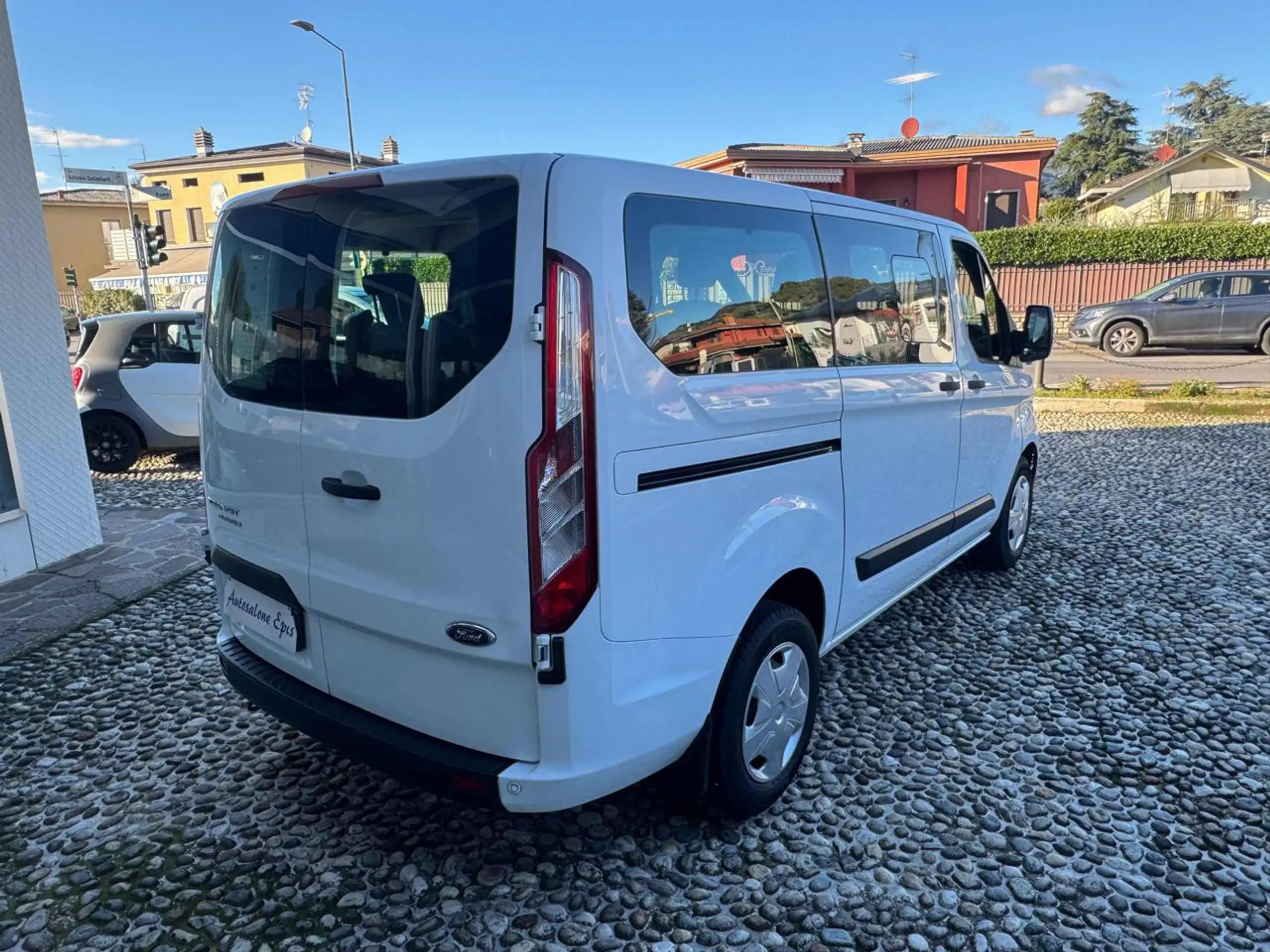 Ford - Transit Custom