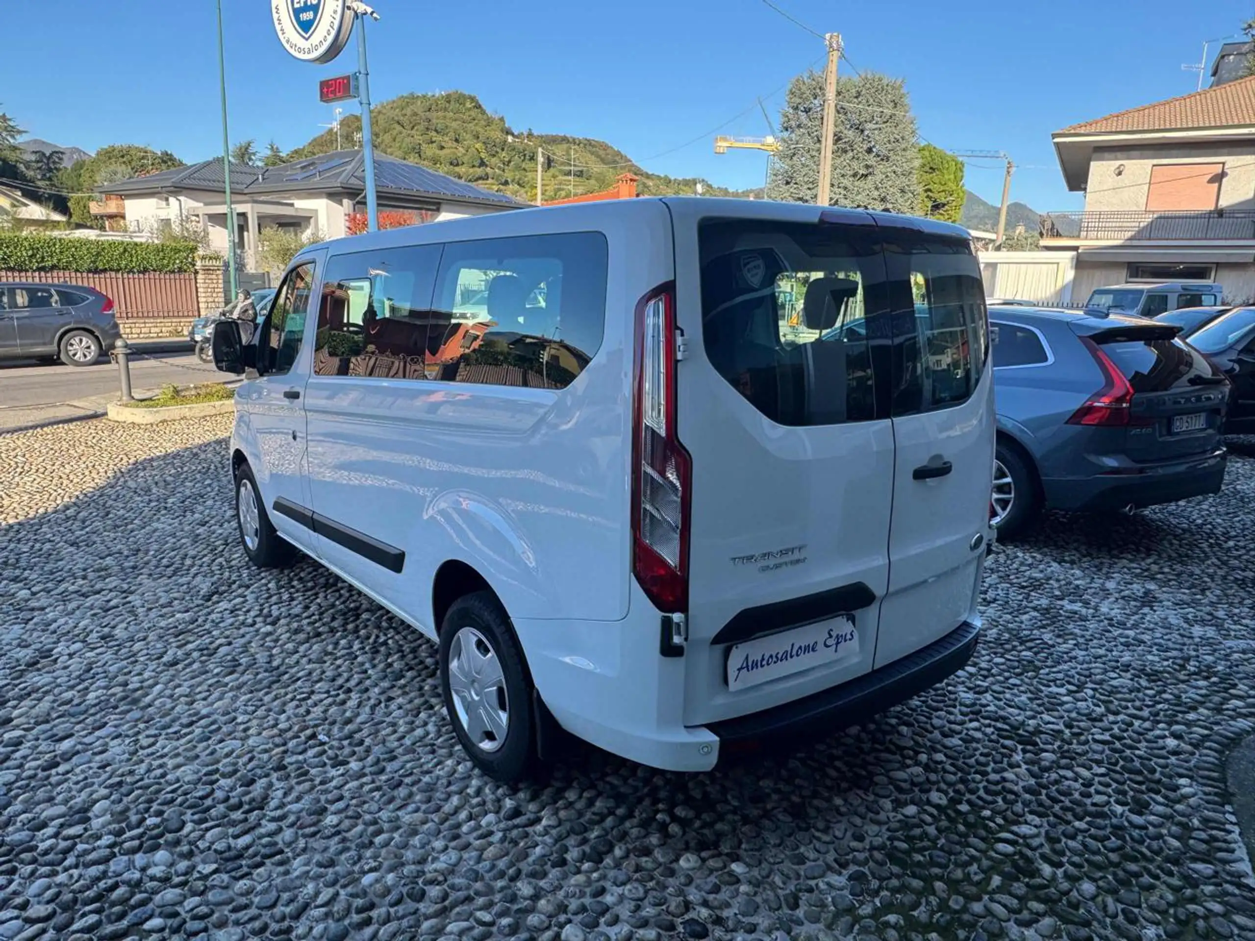 Ford - Transit Custom