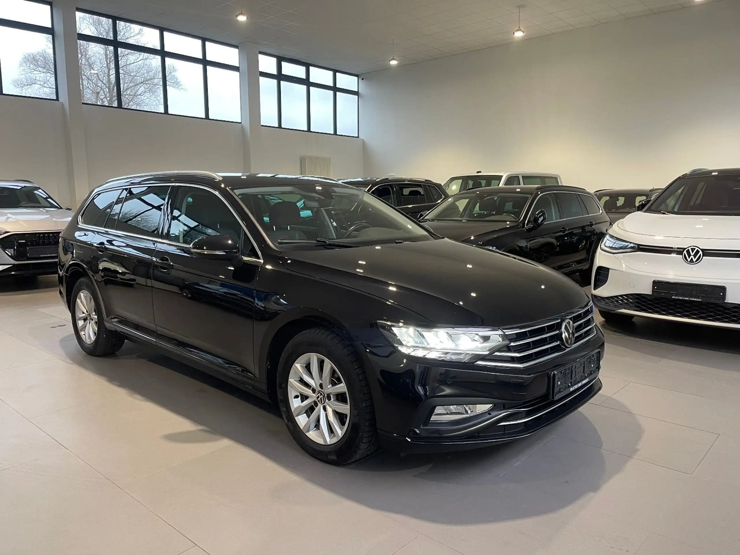 Volkswagen - Passat Variant