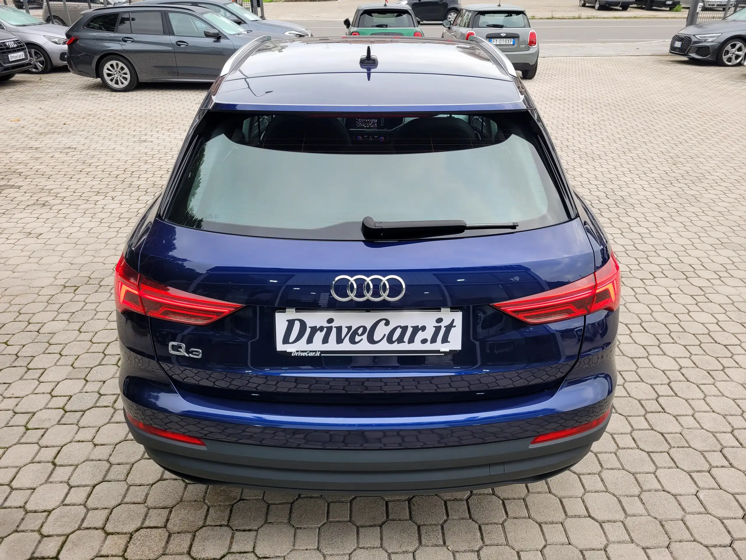 Audi - Q3