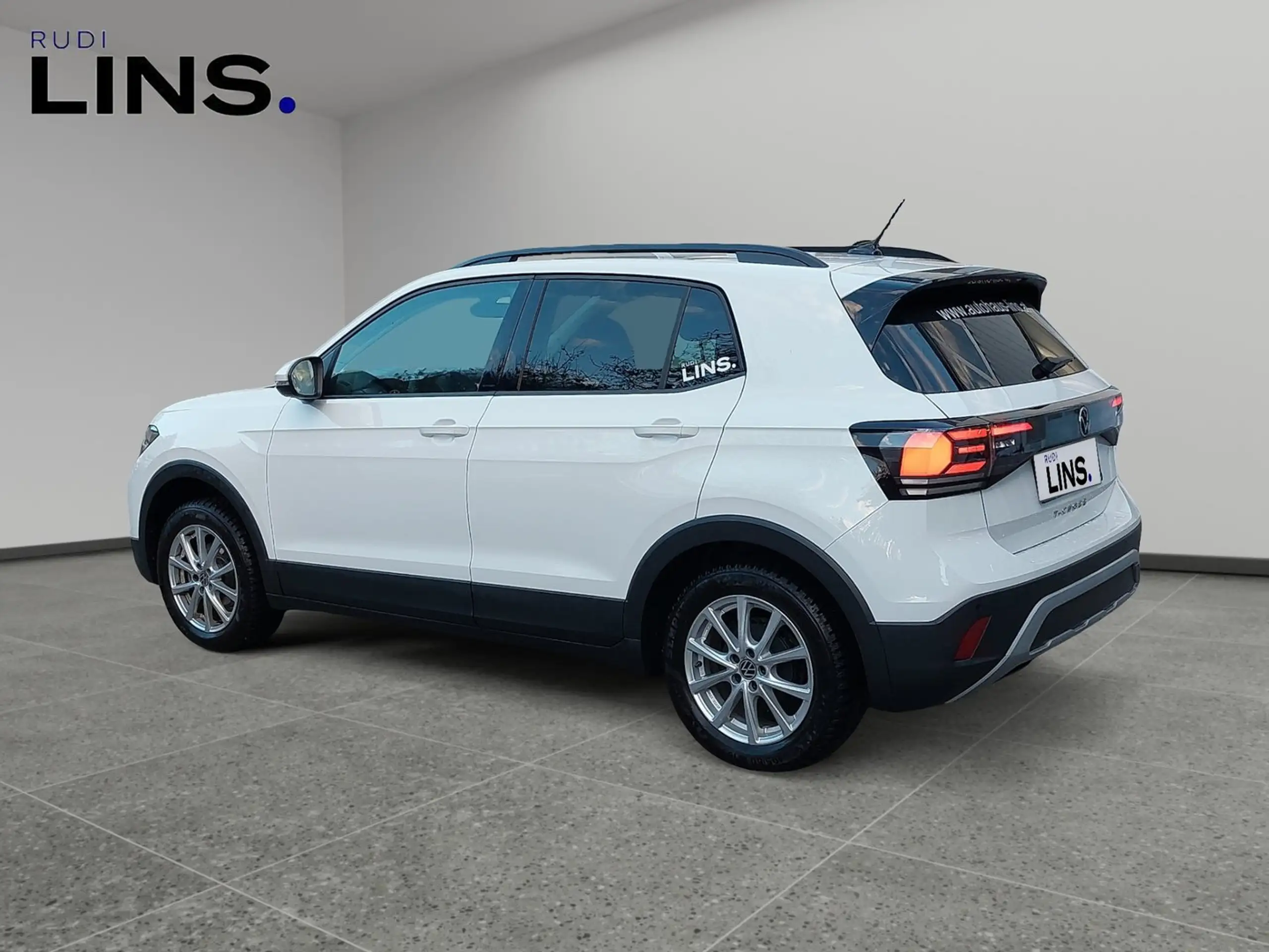 Volkswagen - T-Cross