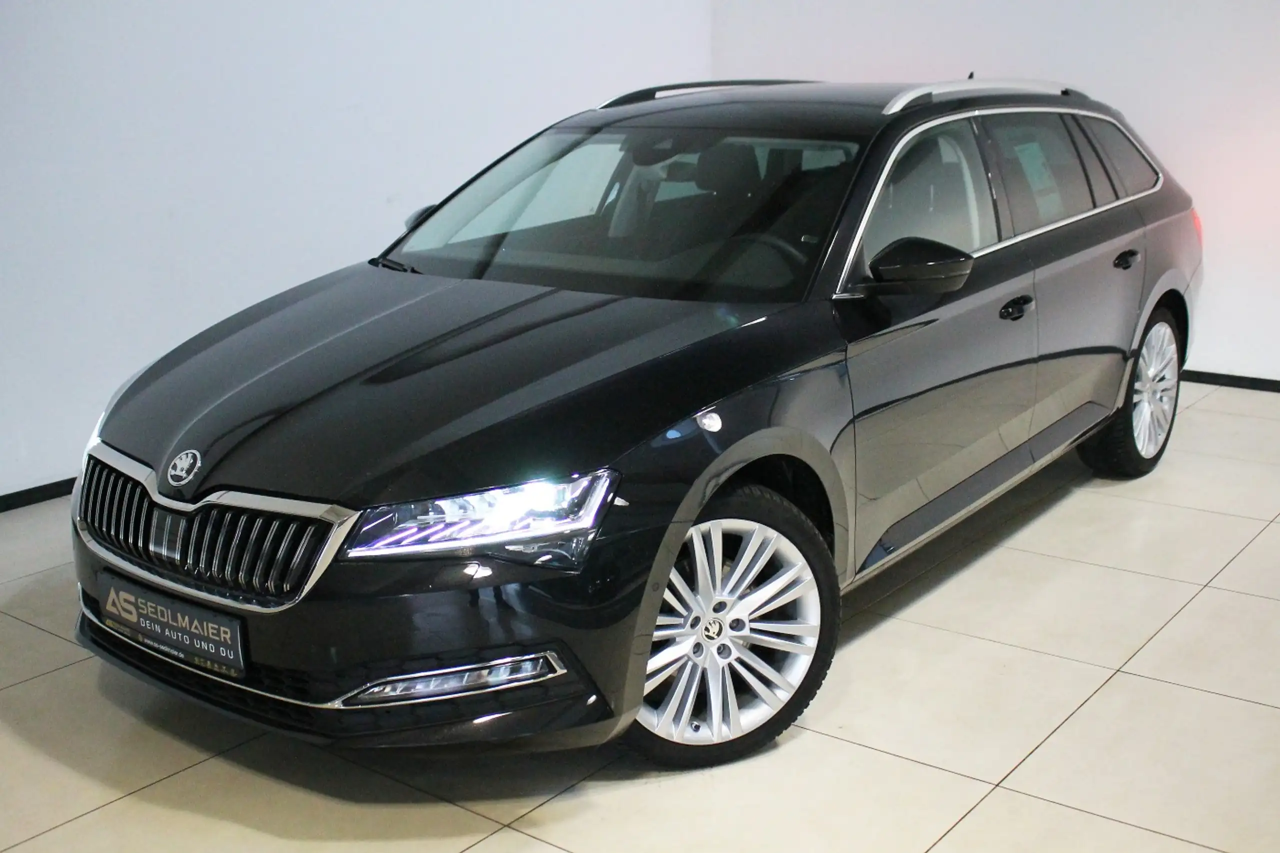 Skoda - Superb