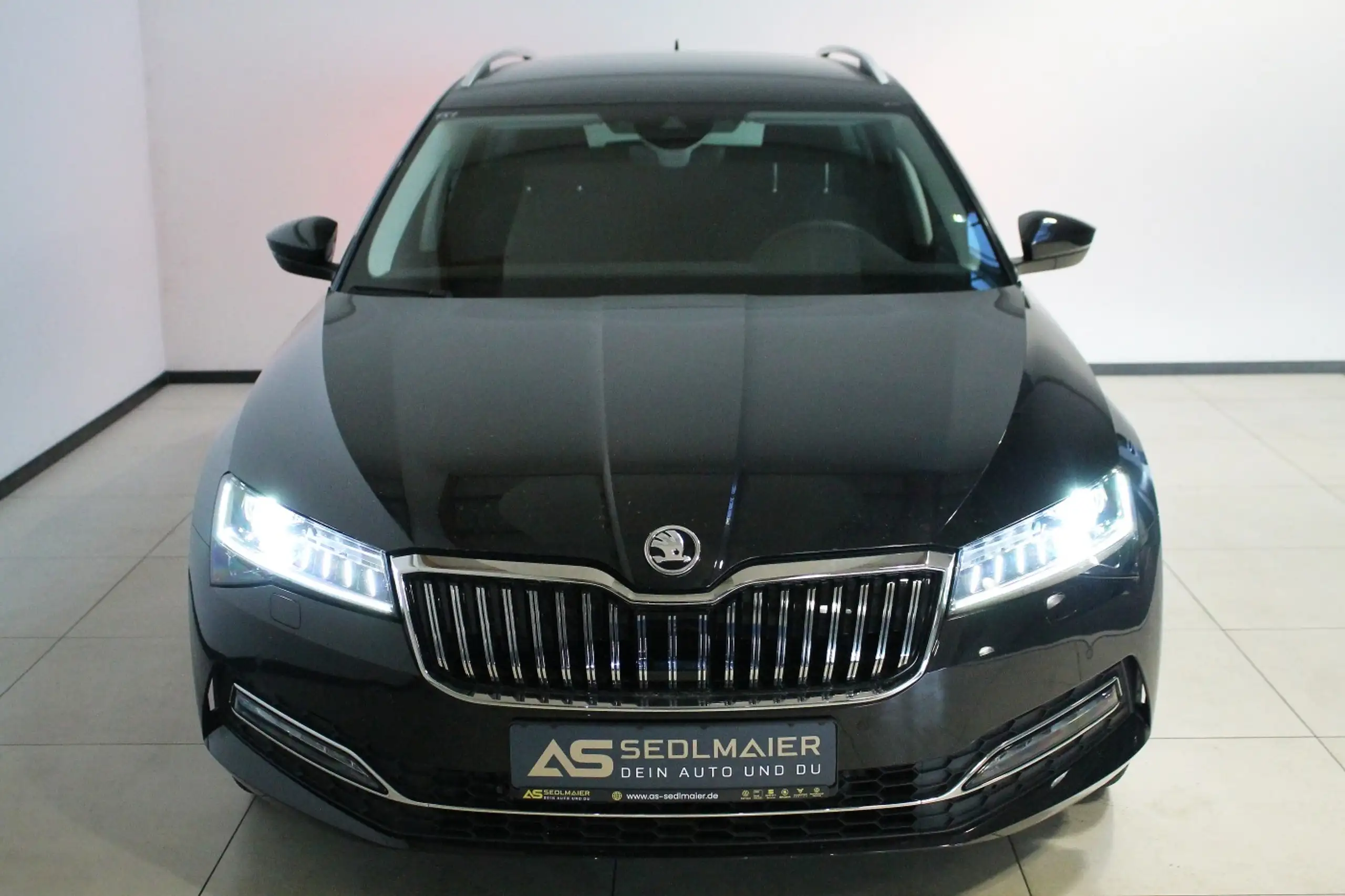 Skoda - Superb