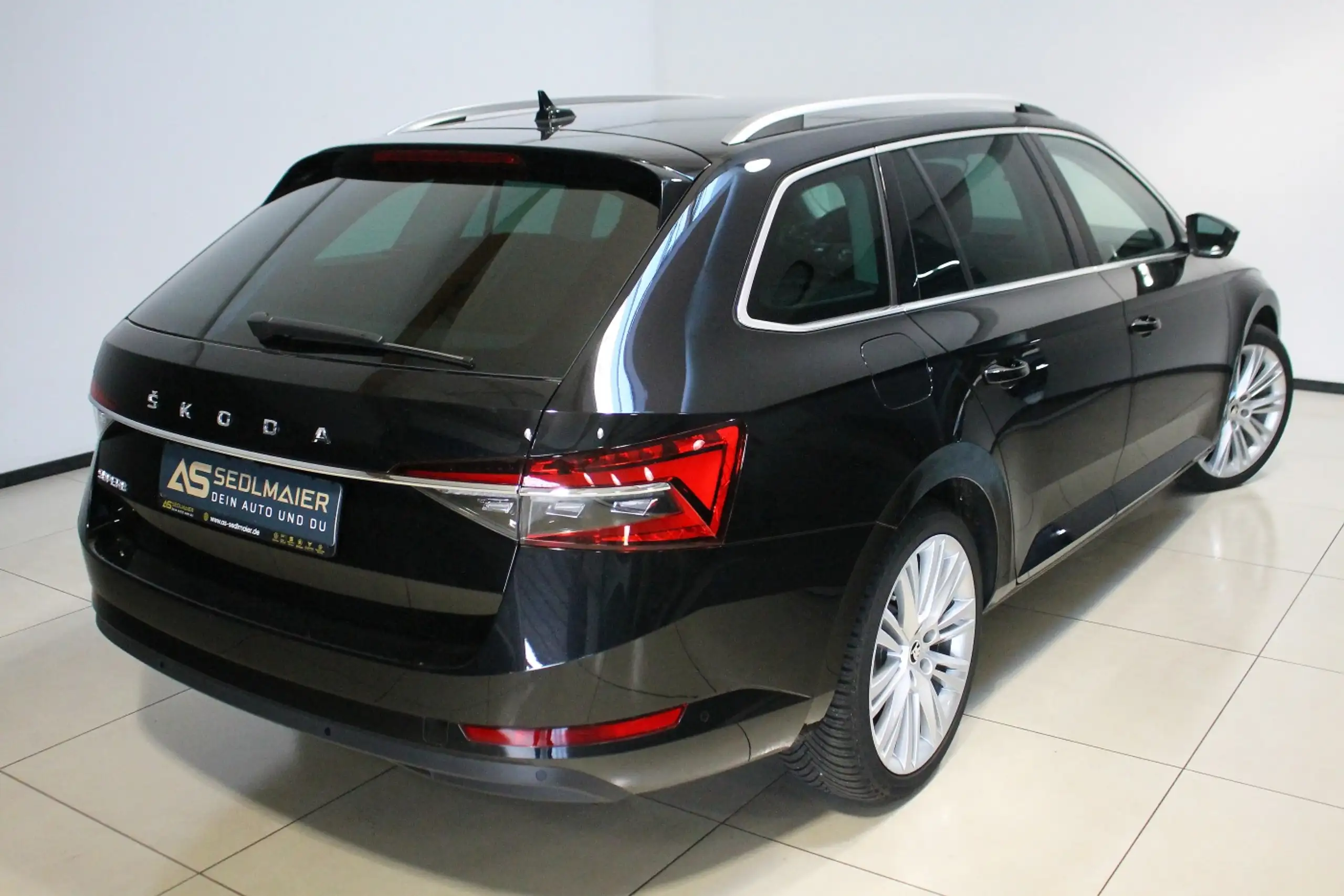 Skoda - Superb