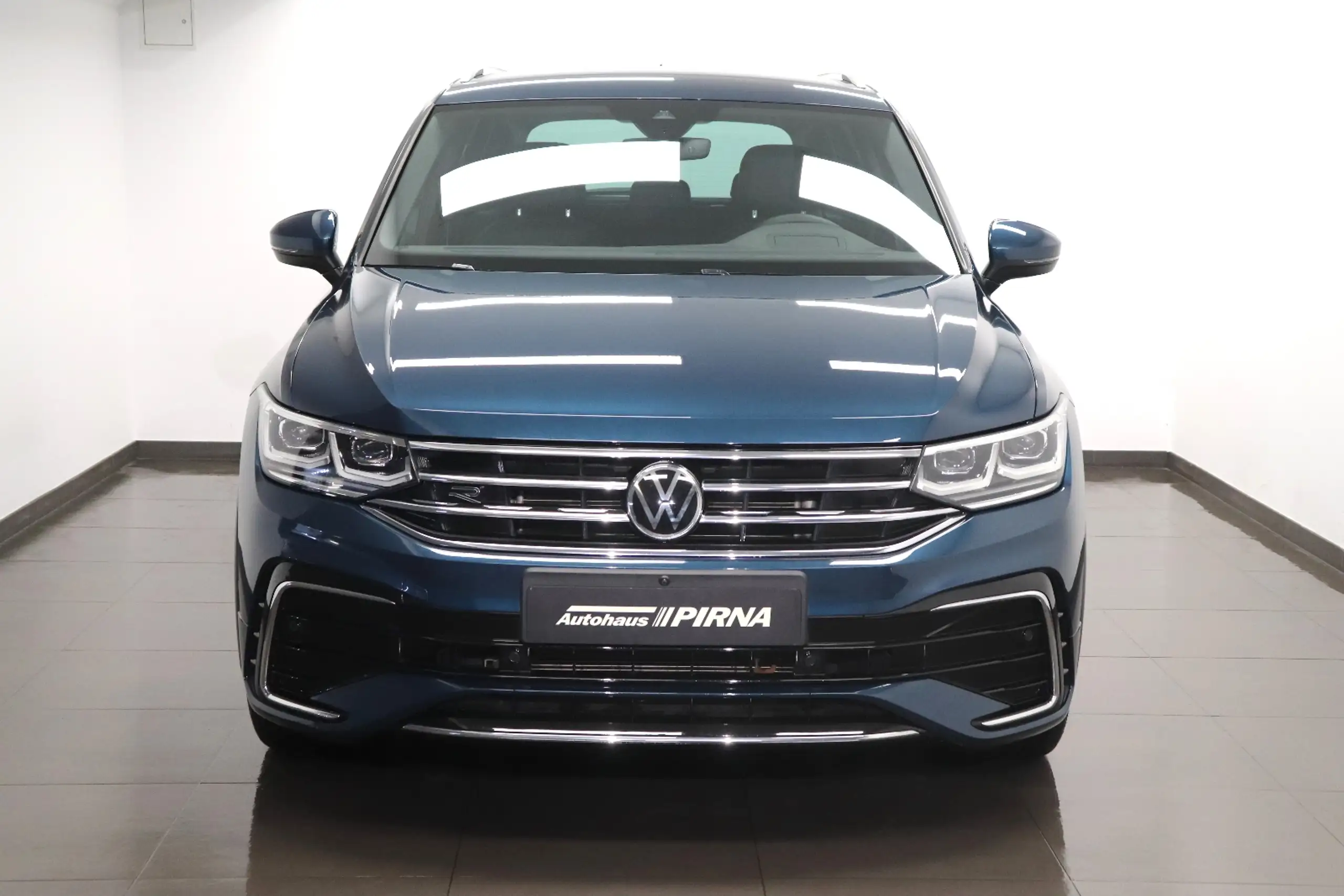 Volkswagen - Tiguan