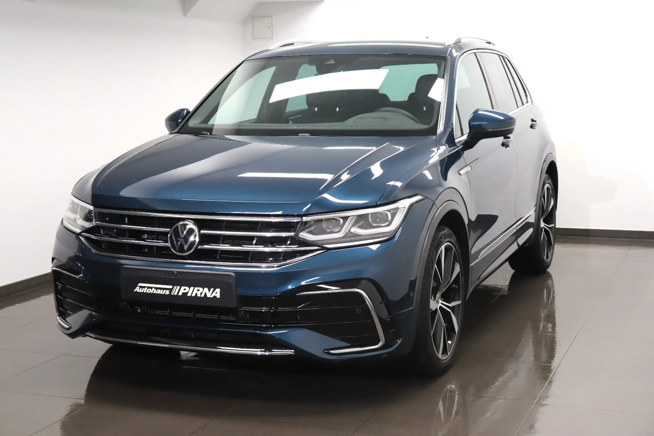 Volkswagen - Tiguan