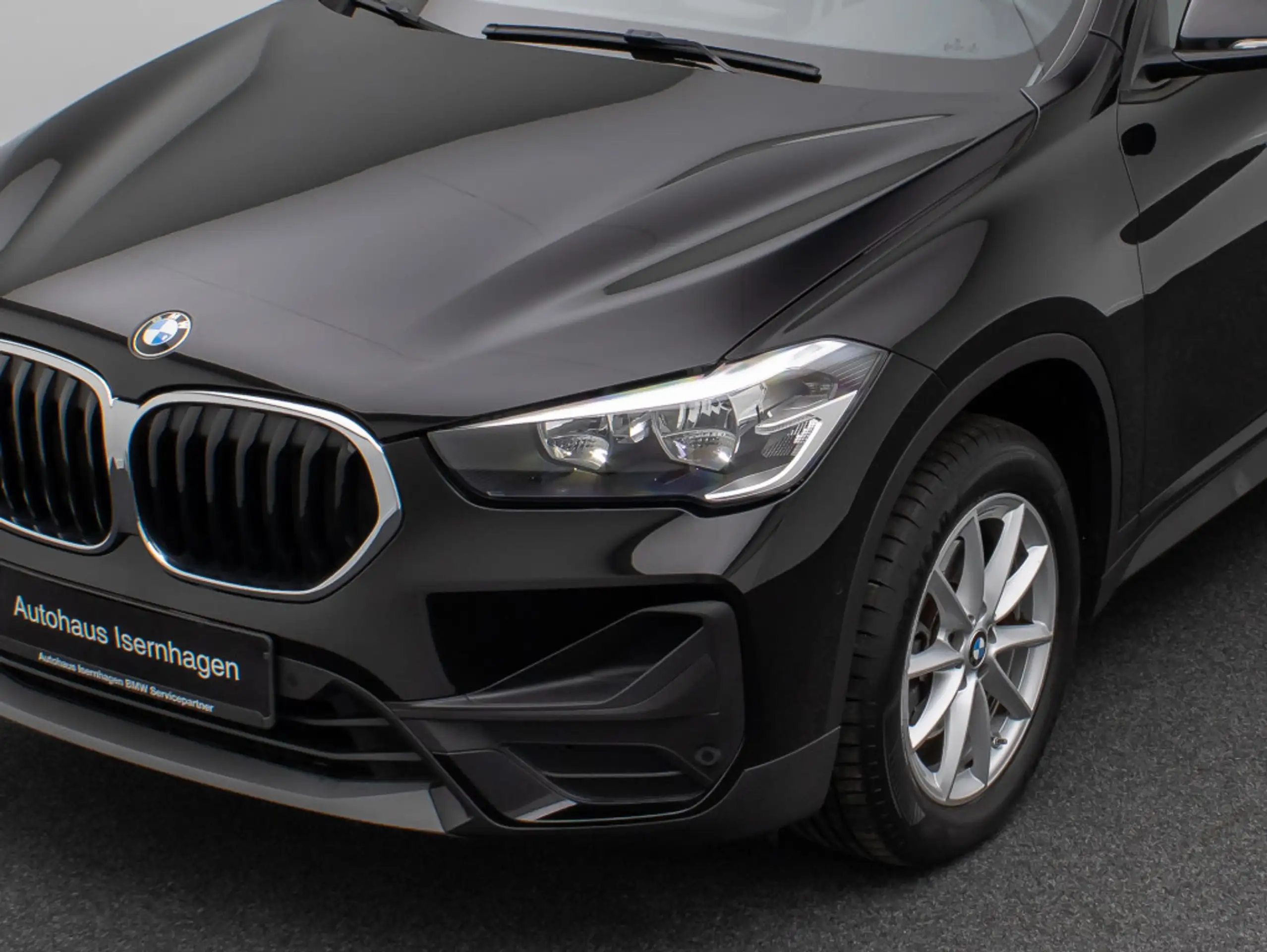 BMW - X1