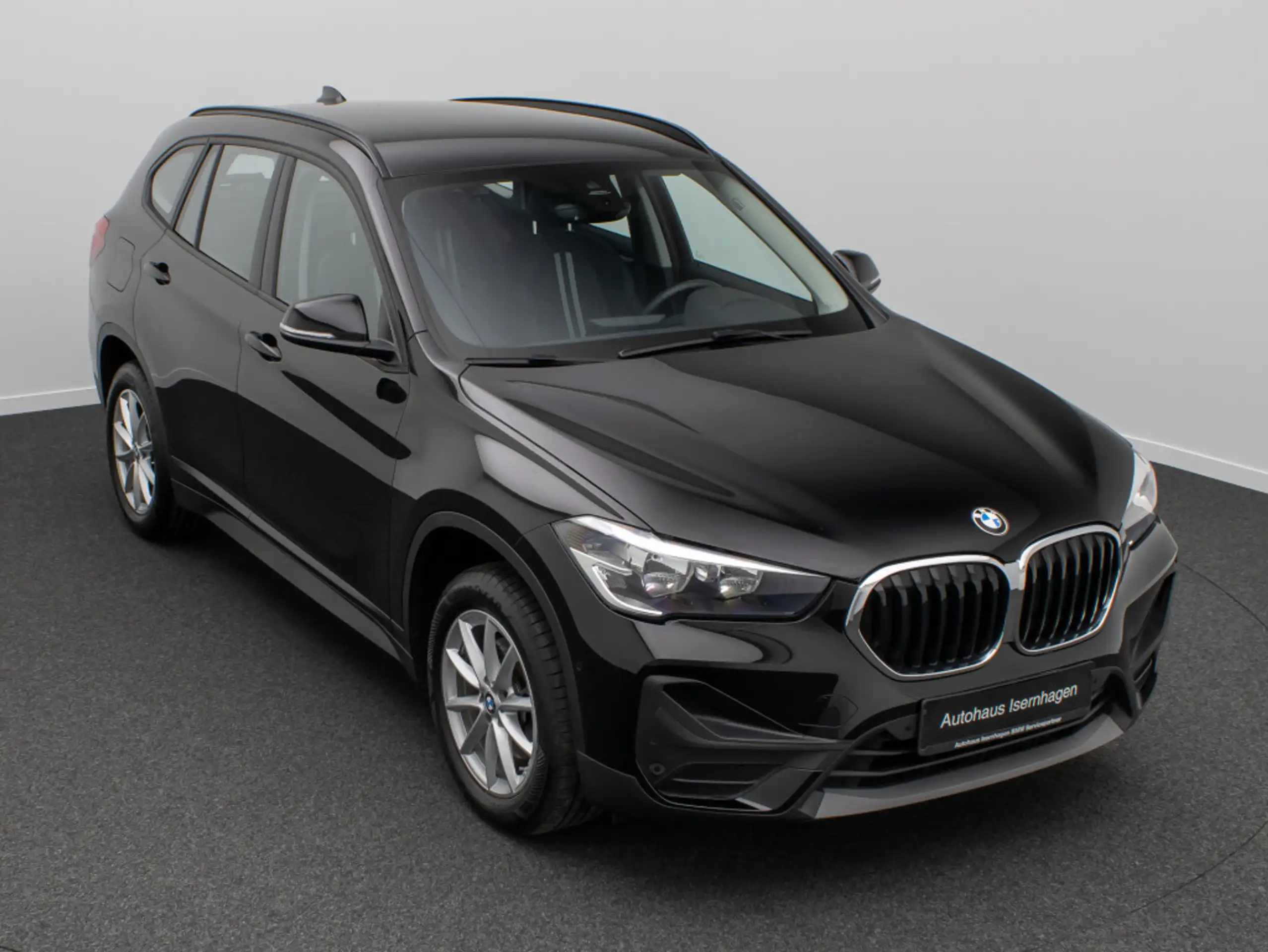 BMW - X1