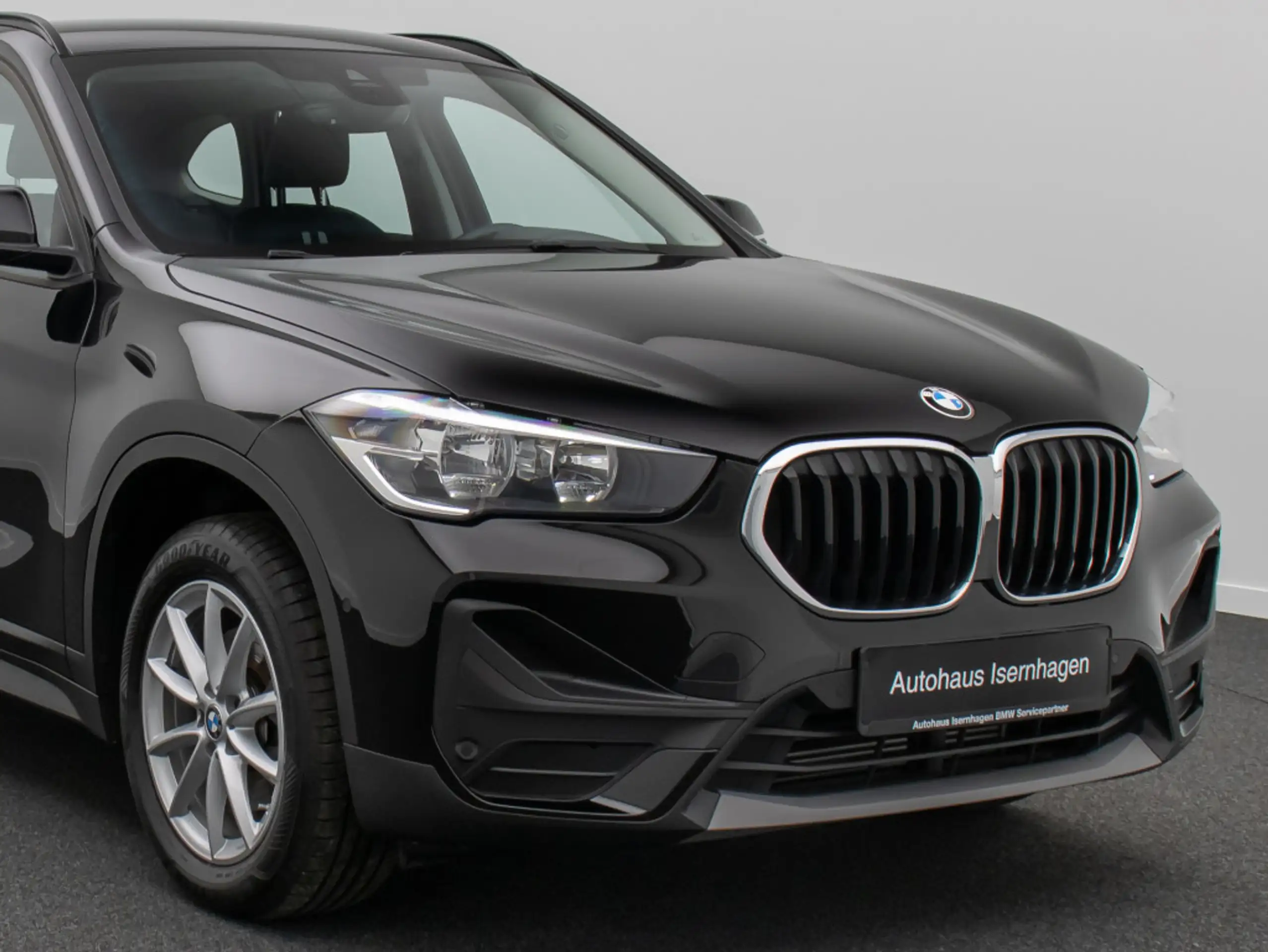 BMW - X1