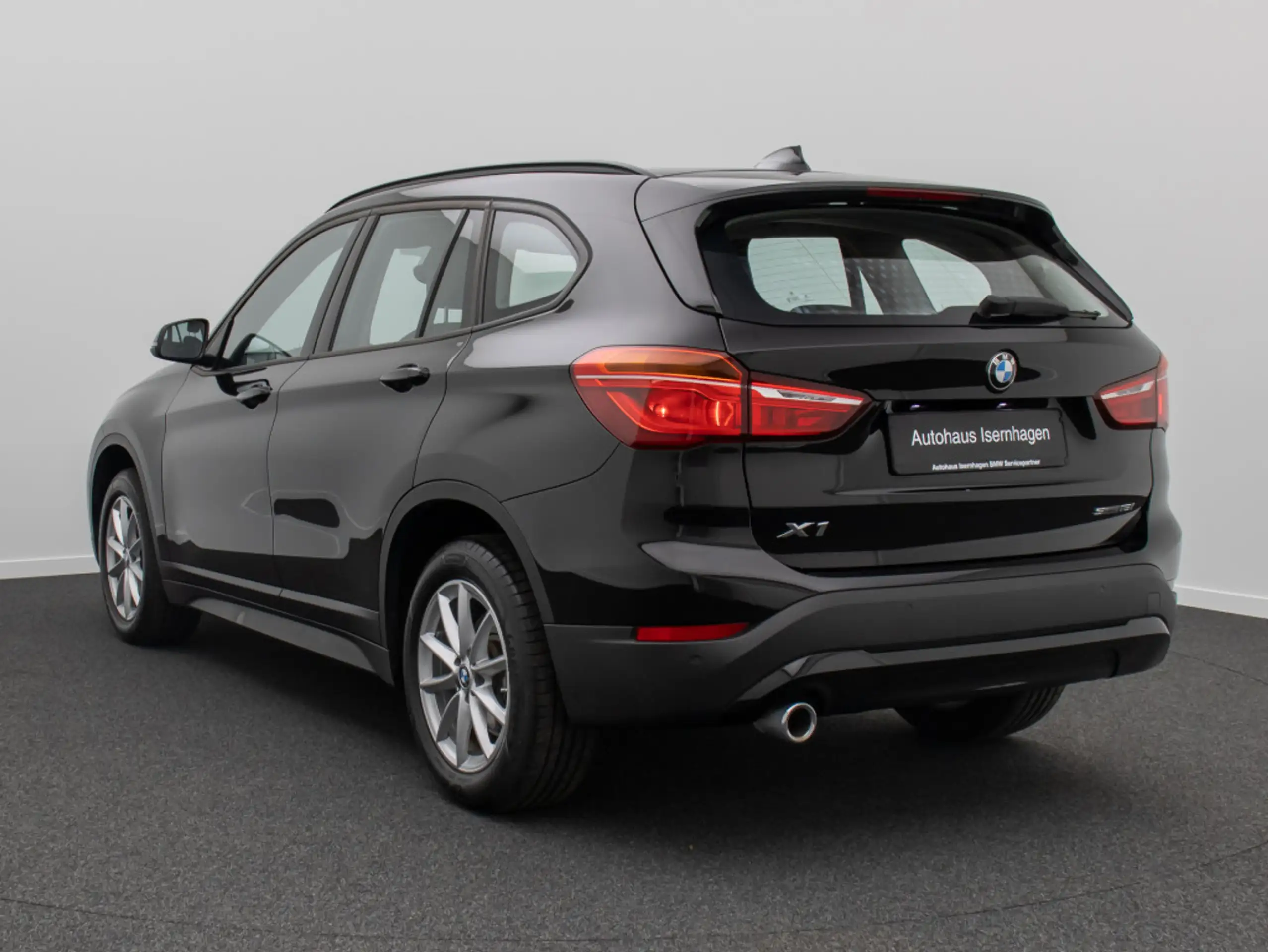 BMW - X1