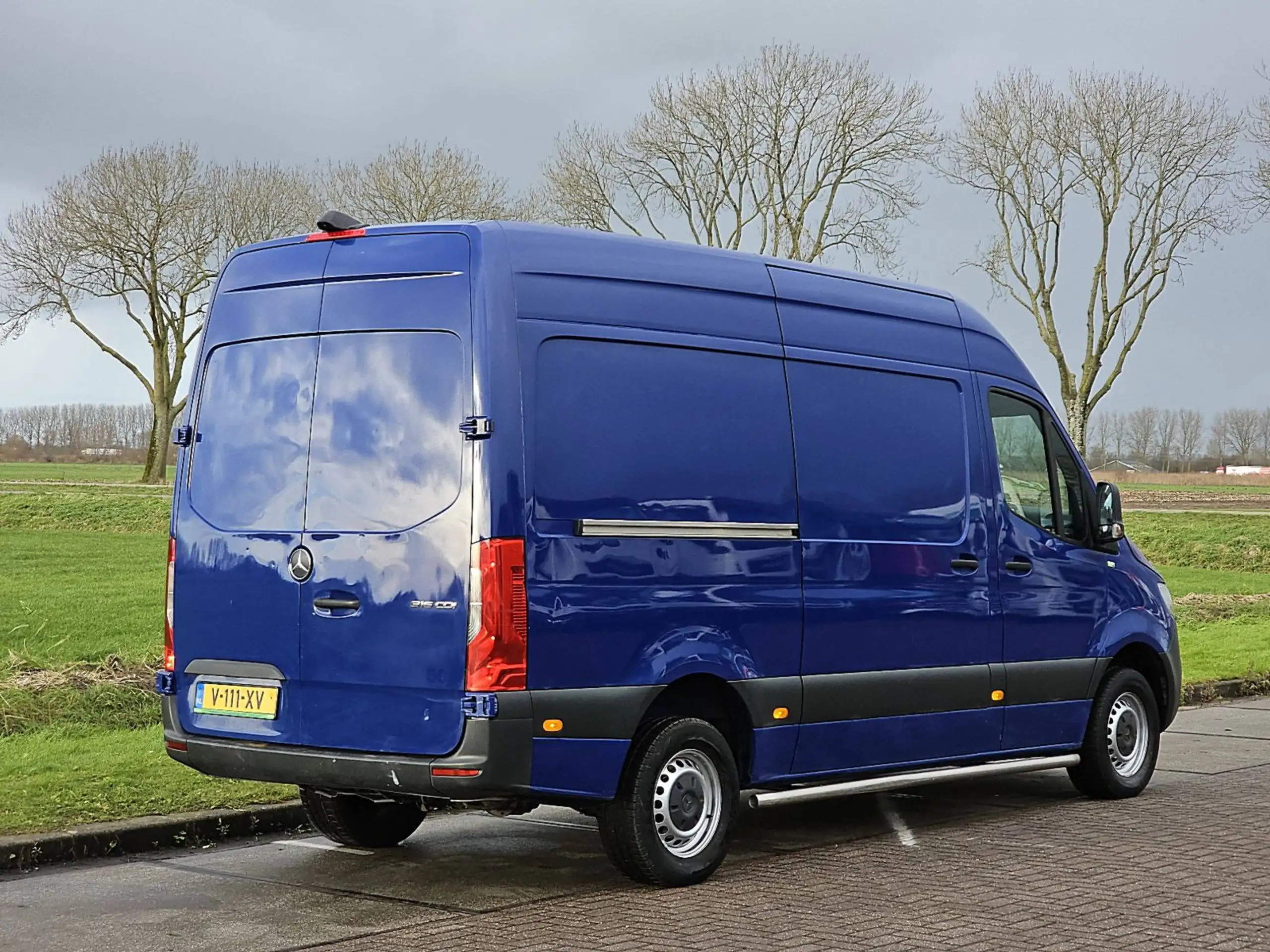 Mercedes-Benz - Sprinter