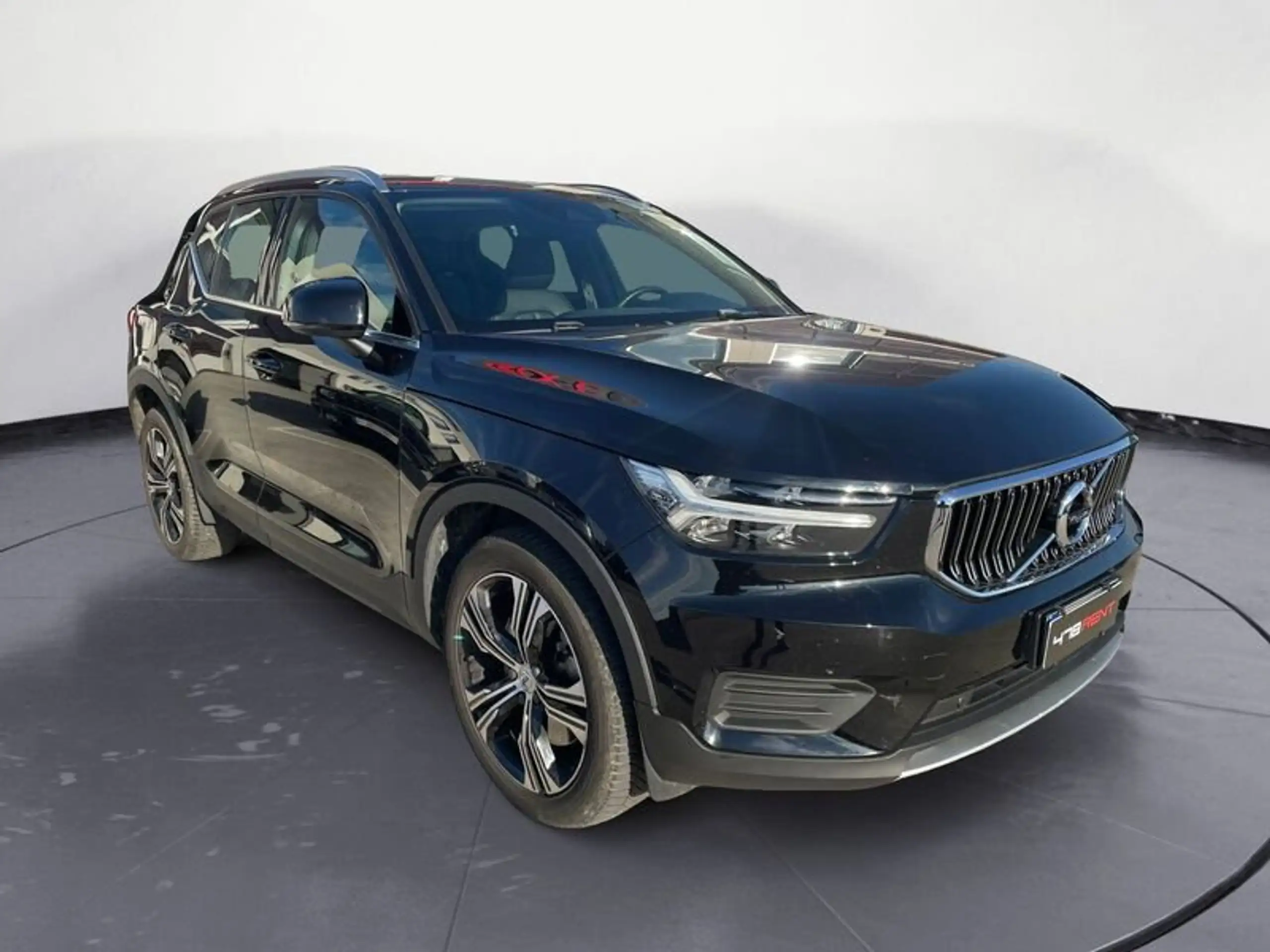 Volvo - XC40