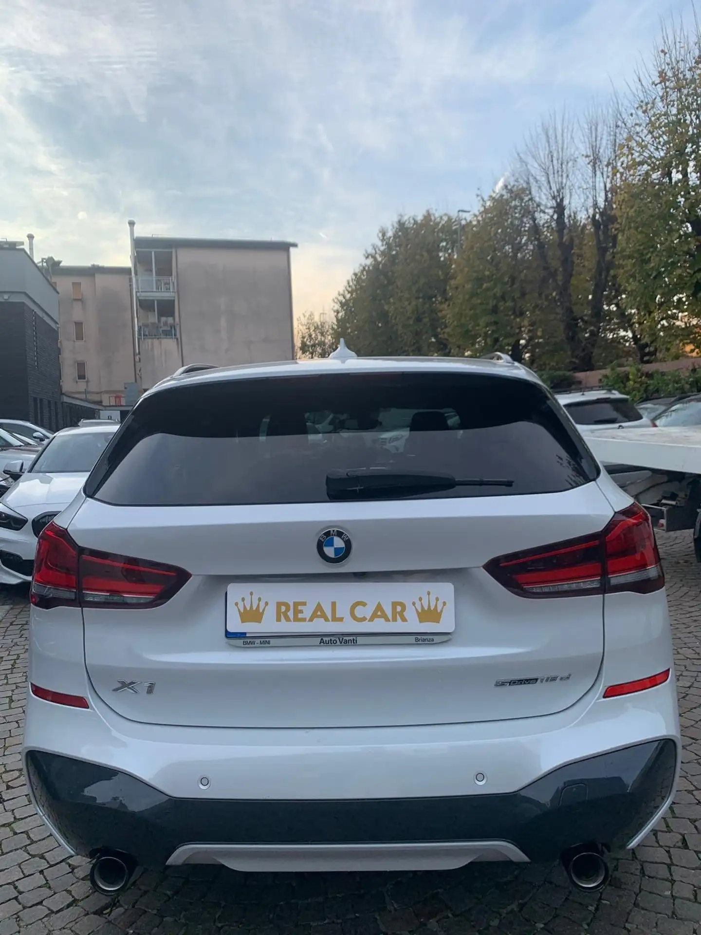 BMW - X1