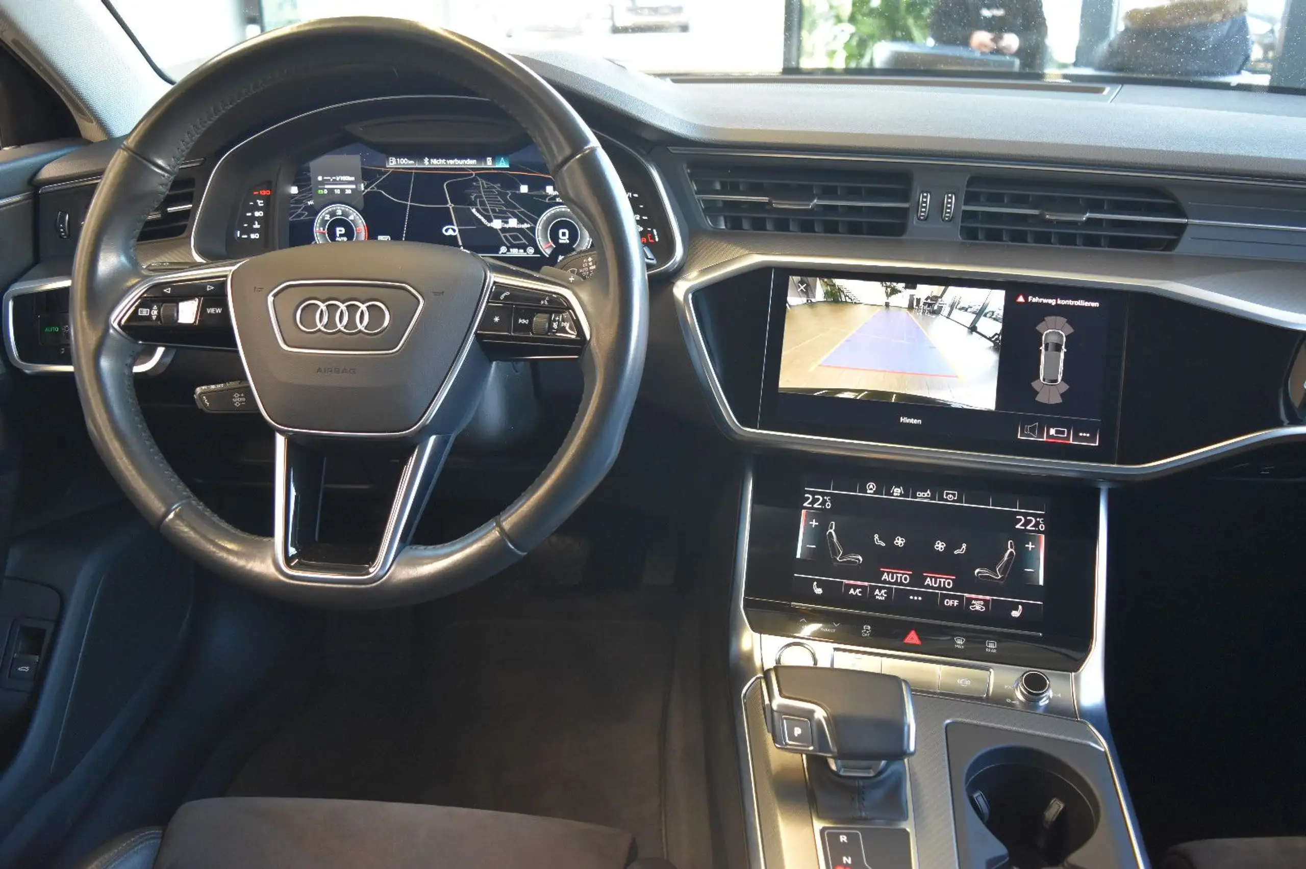 Audi - A6