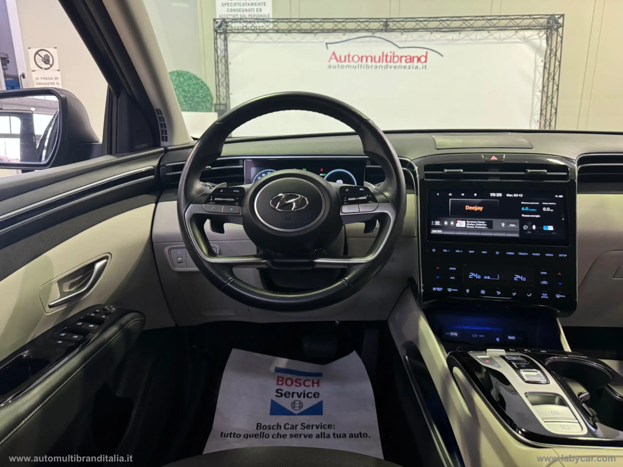 Hyundai - TUCSON