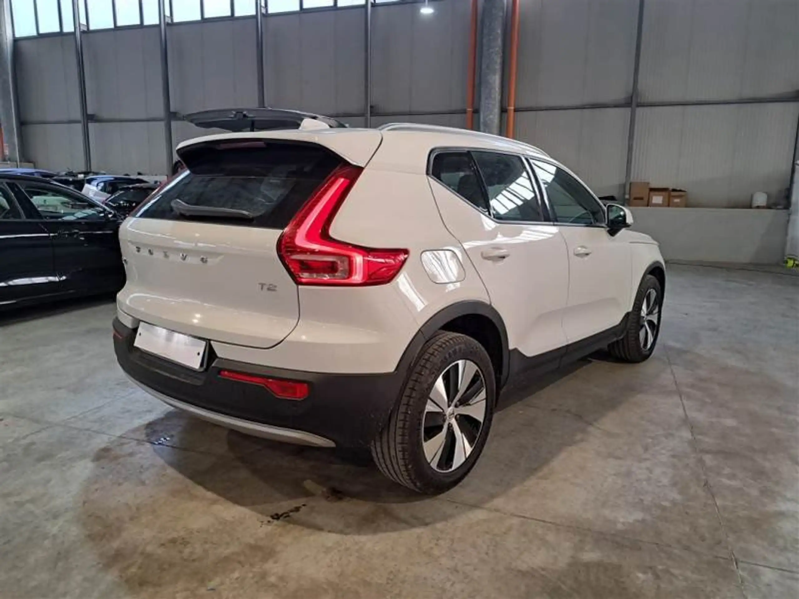 Volvo - XC40