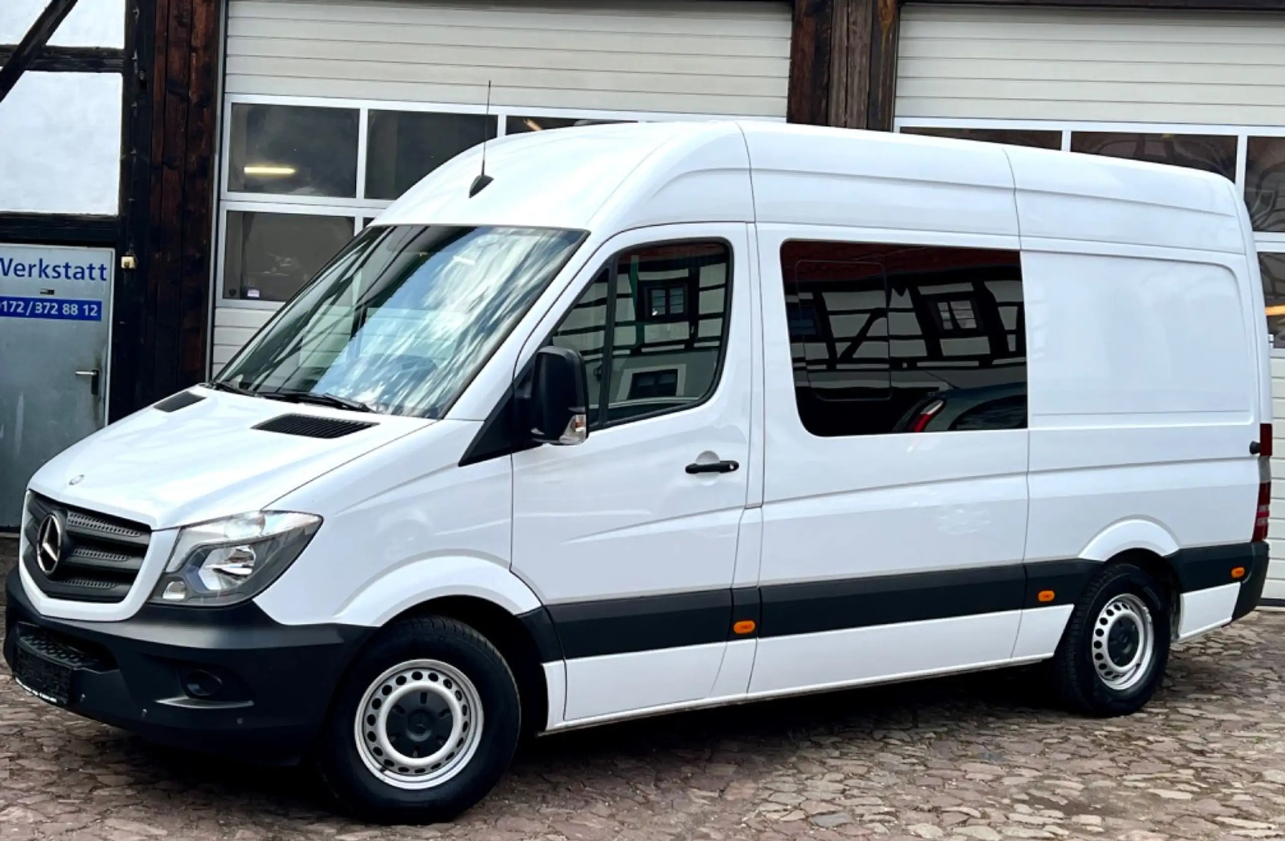 Mercedes-Benz - Sprinter