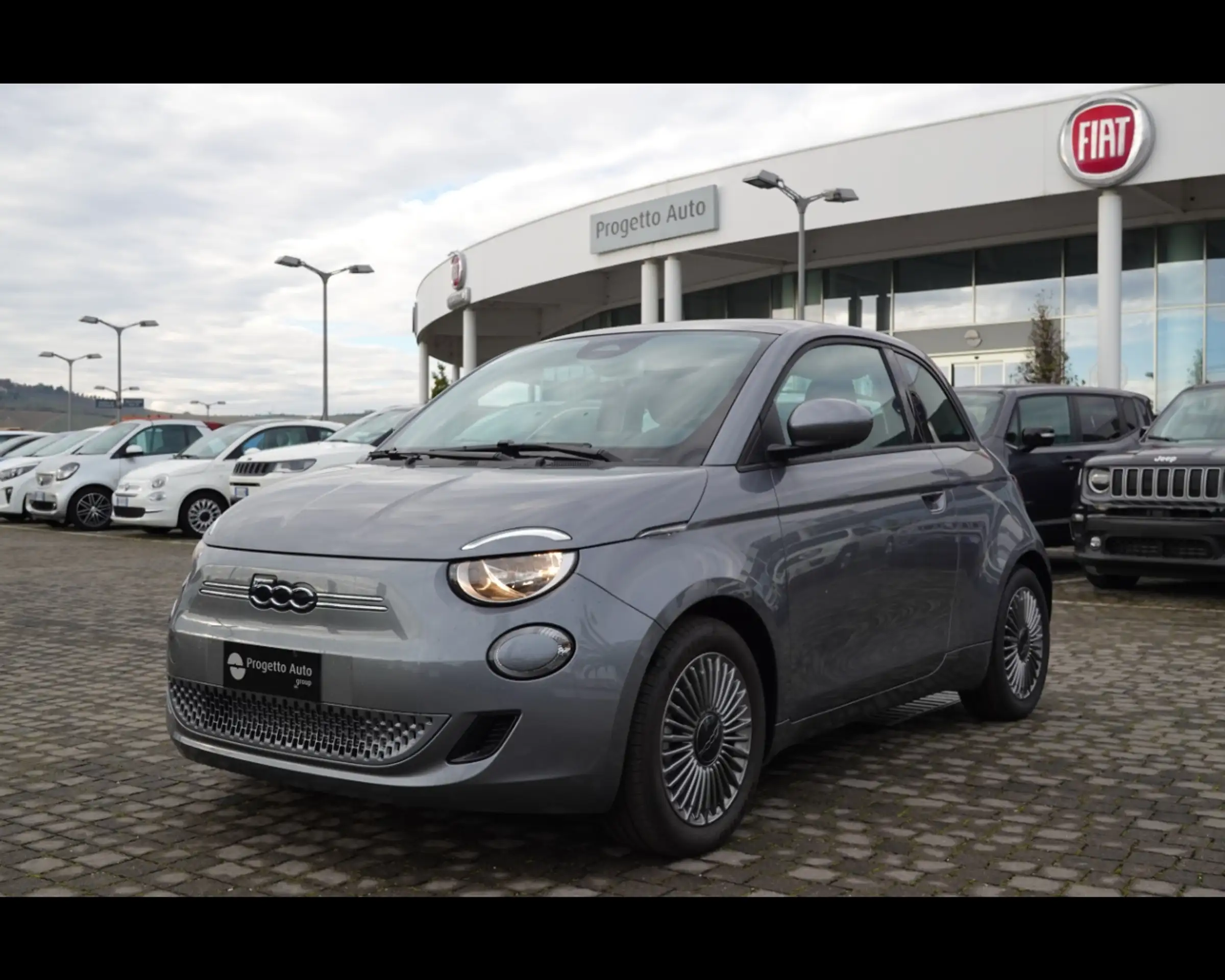 Fiat 500 2023