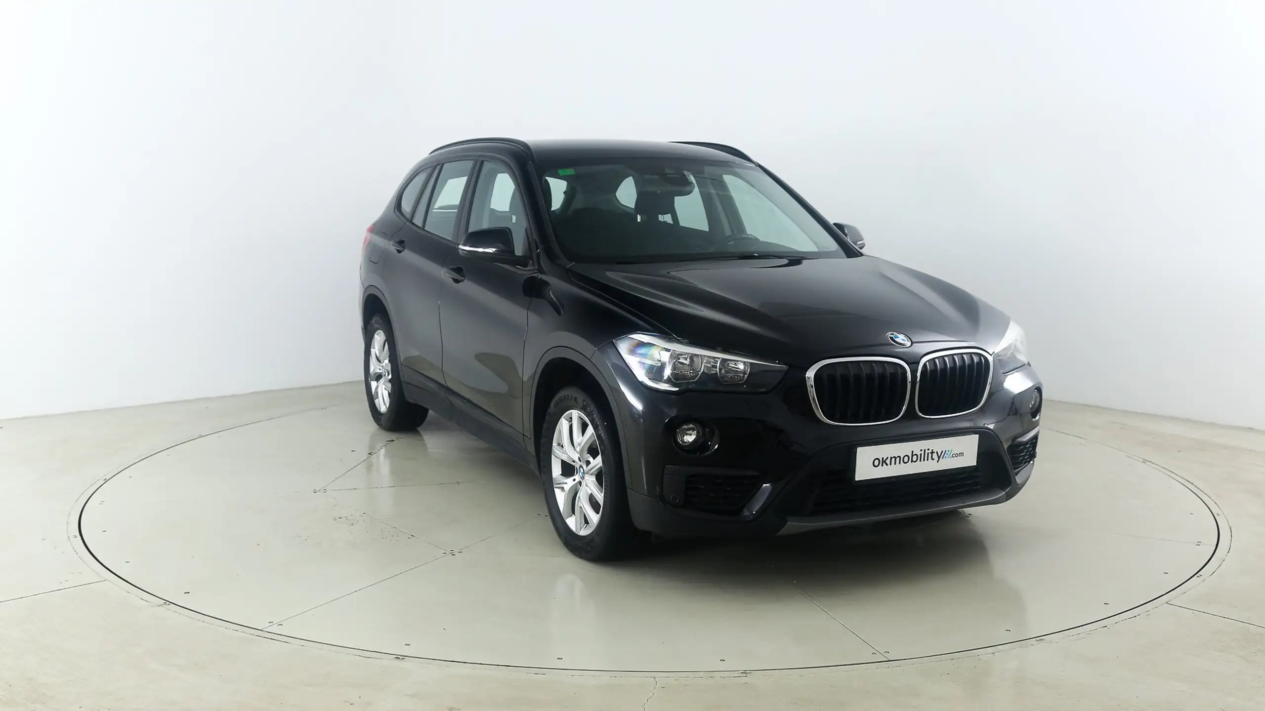 BMW - X1