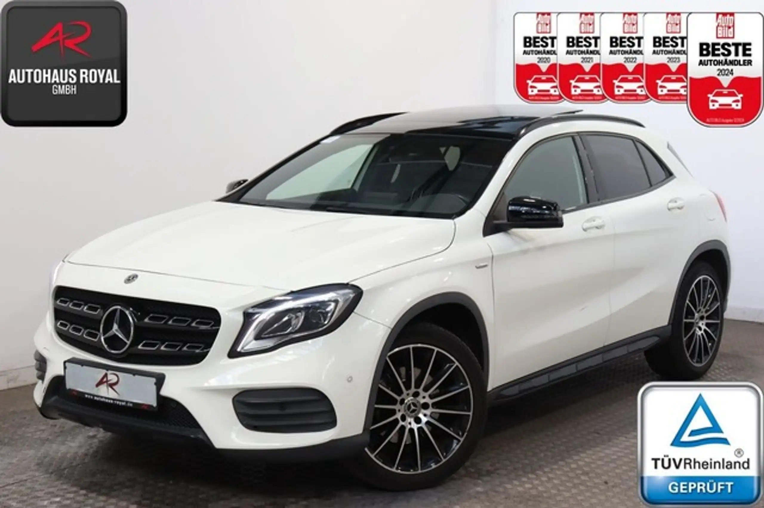 Mercedes-Benz - GLA 220