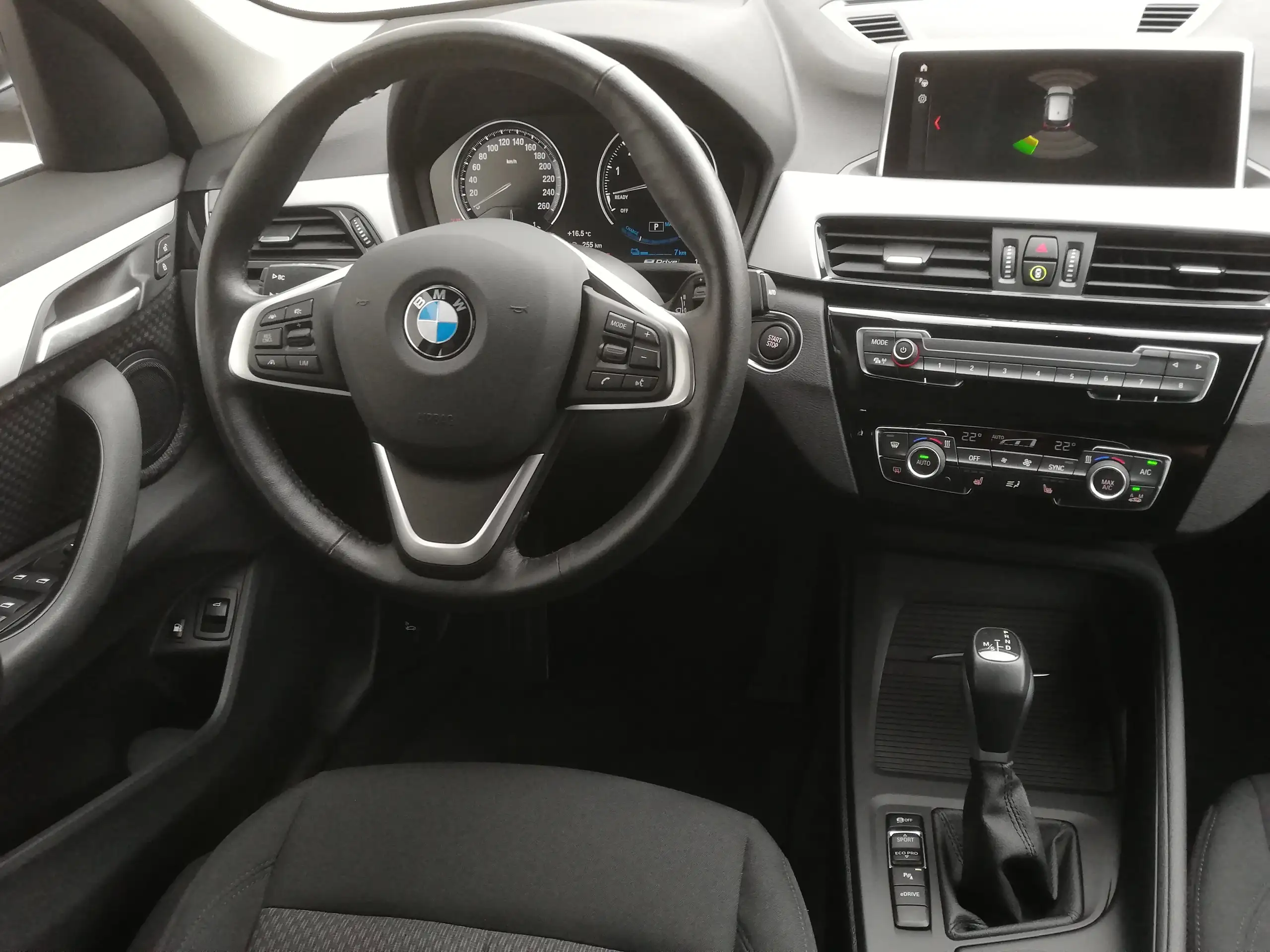 BMW - X1