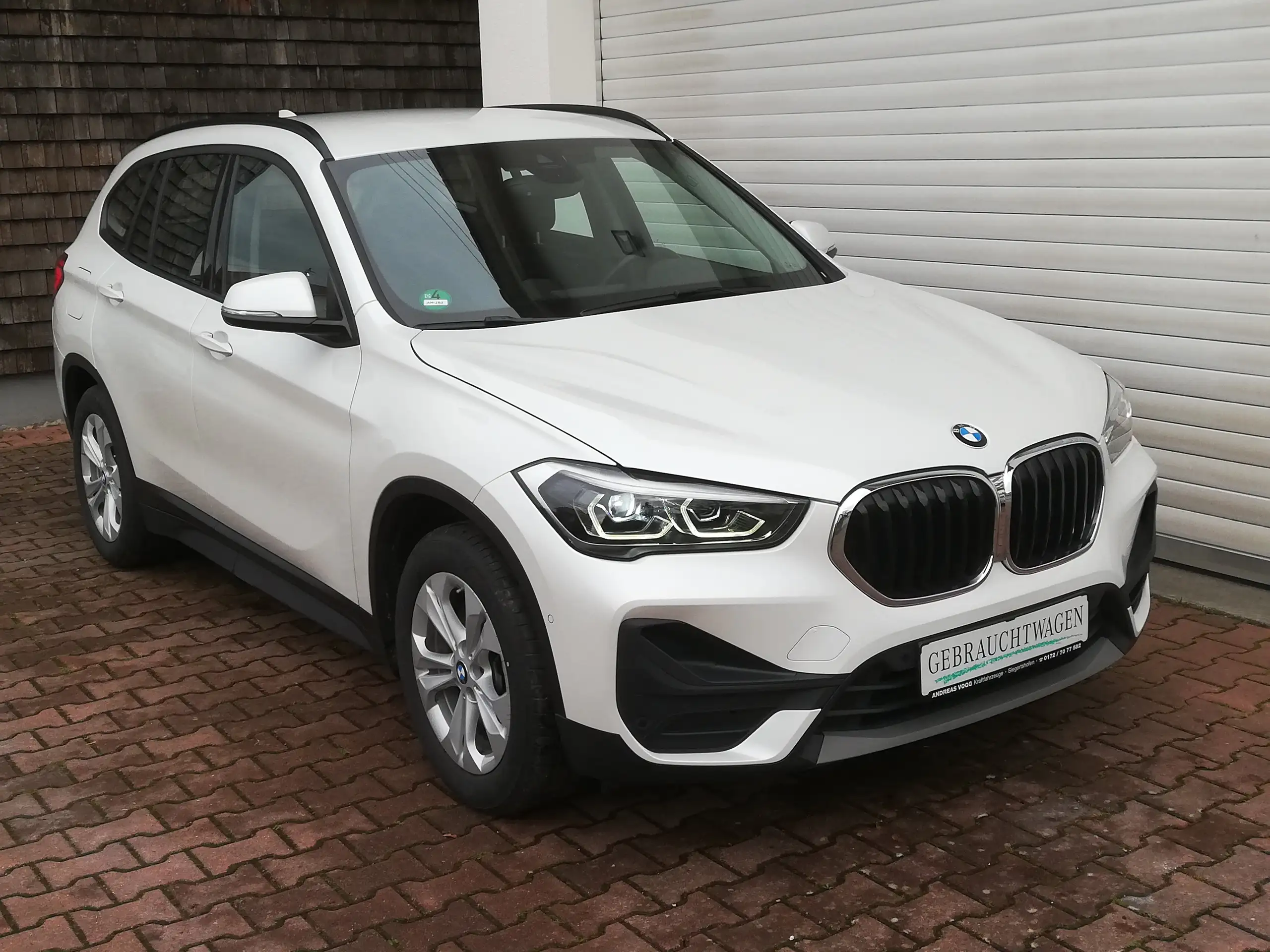 BMW - X1