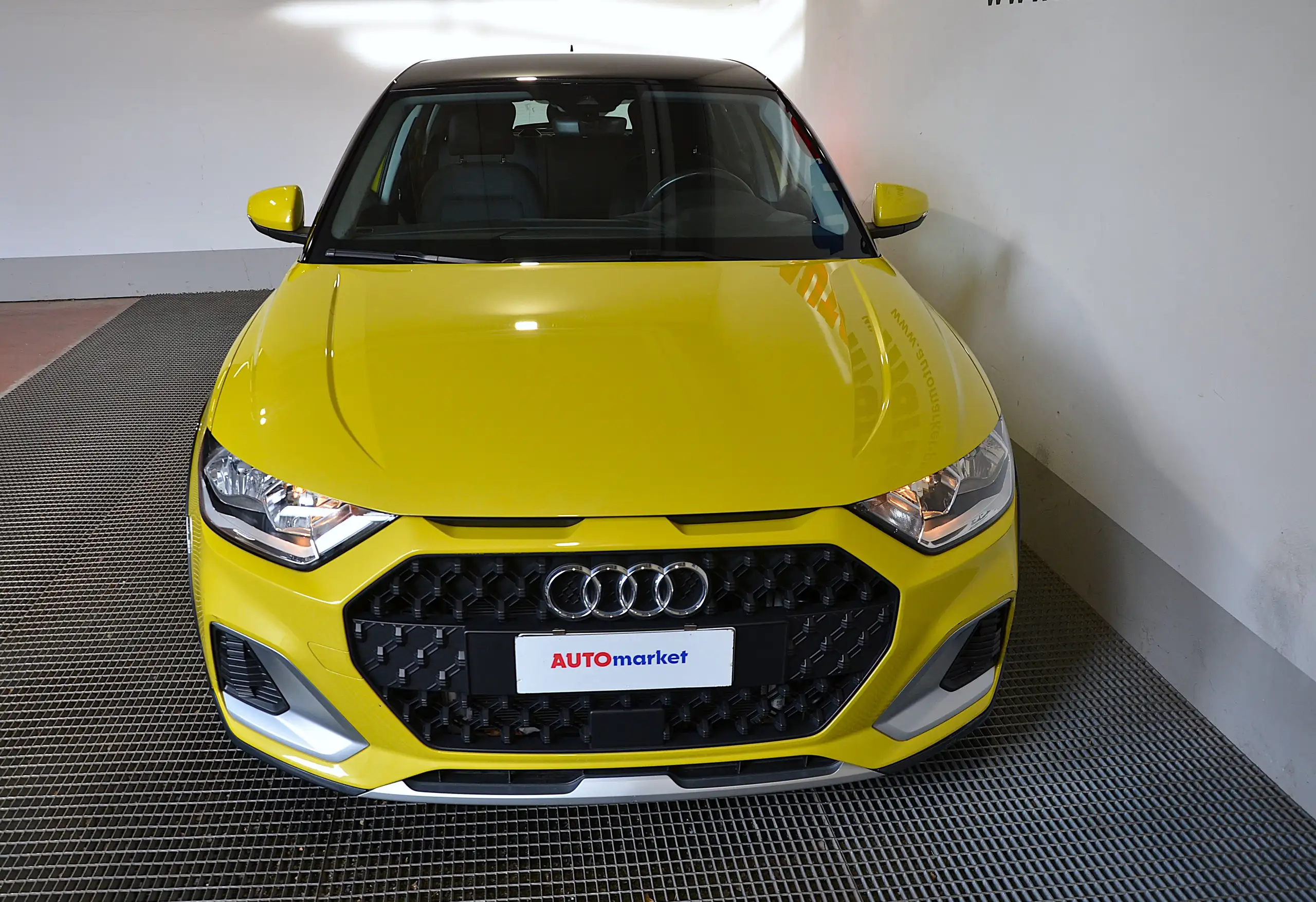 Audi - A1