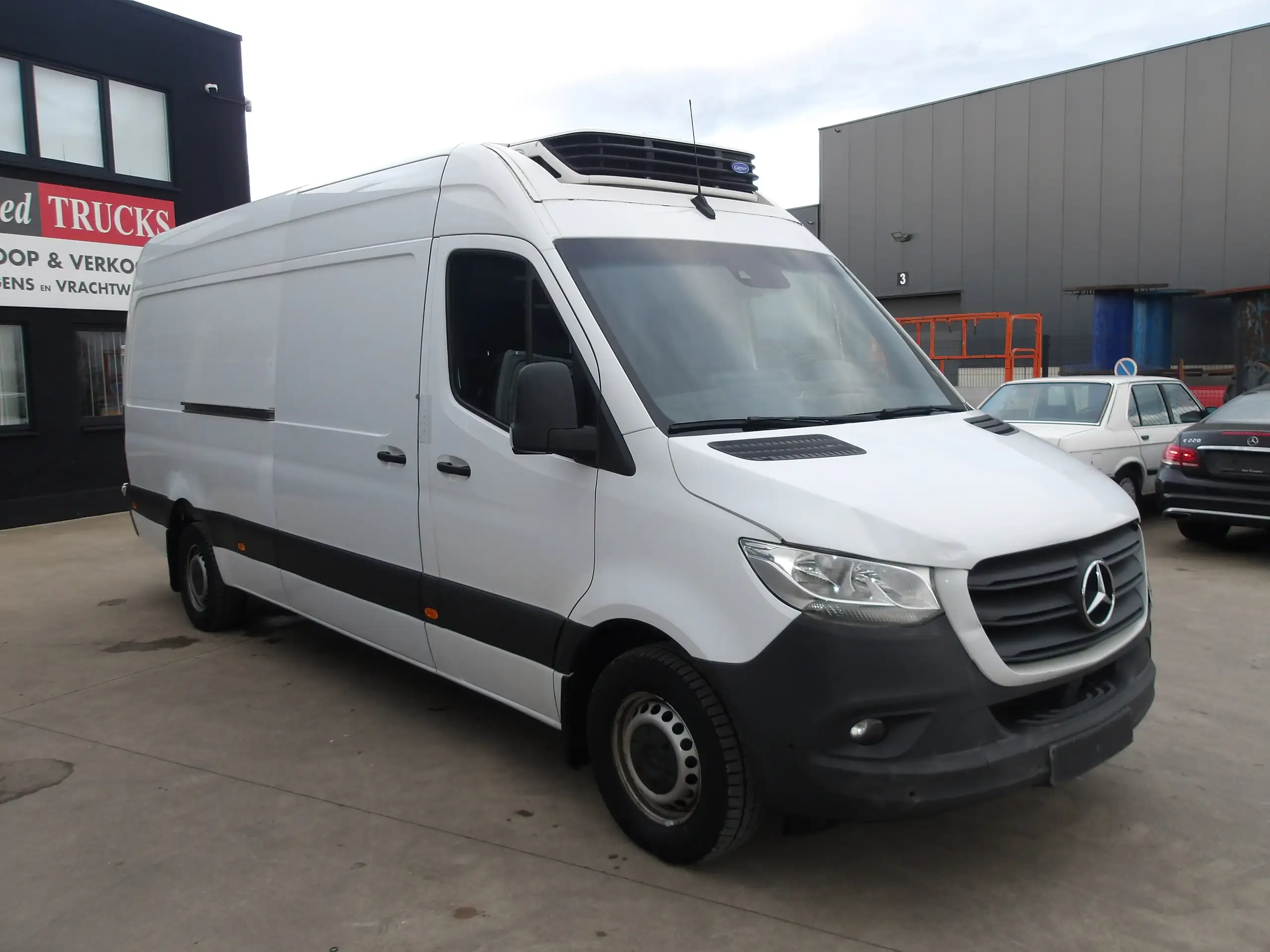 Mercedes-Benz - Sprinter