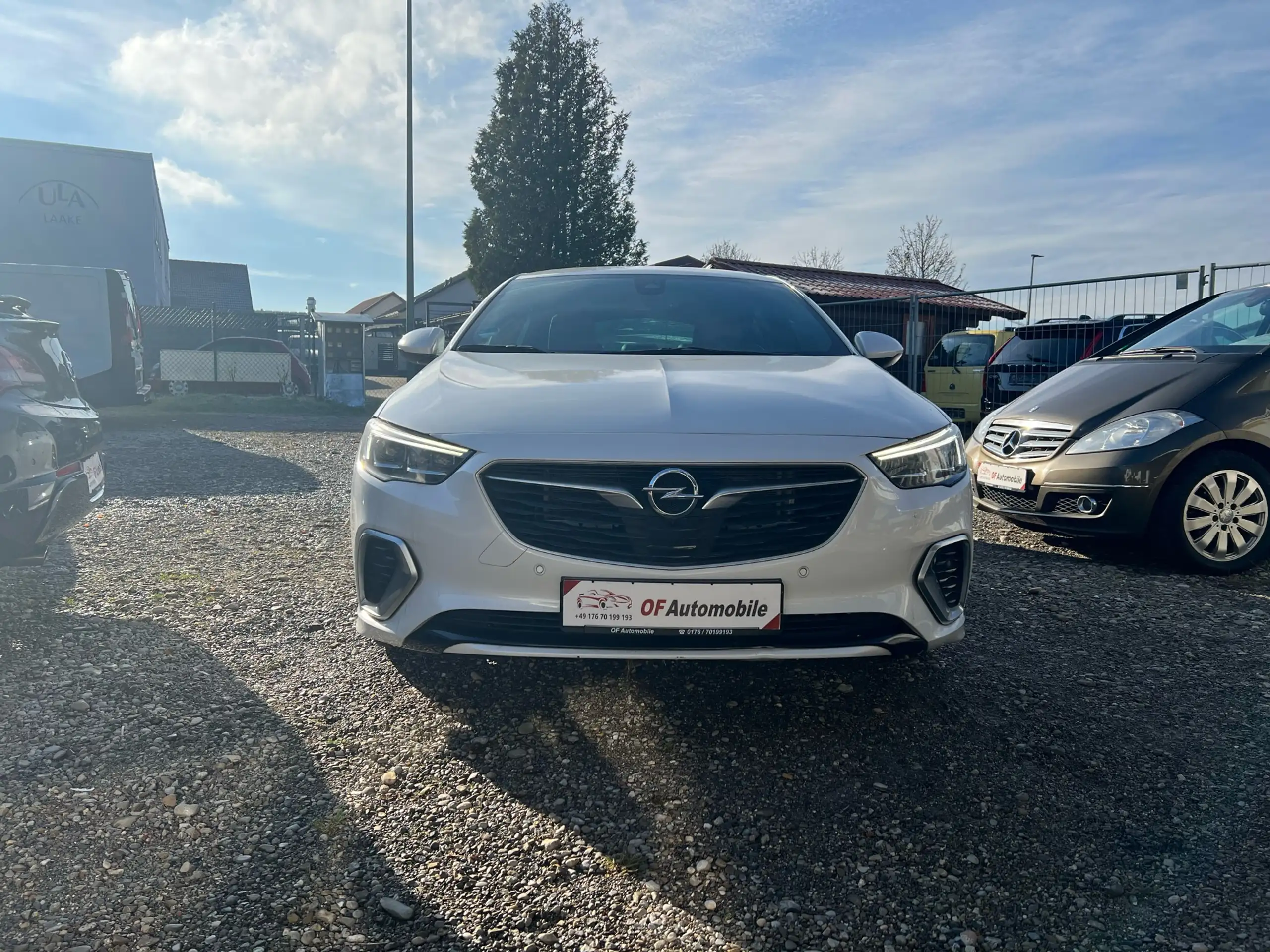 Opel - Insignia