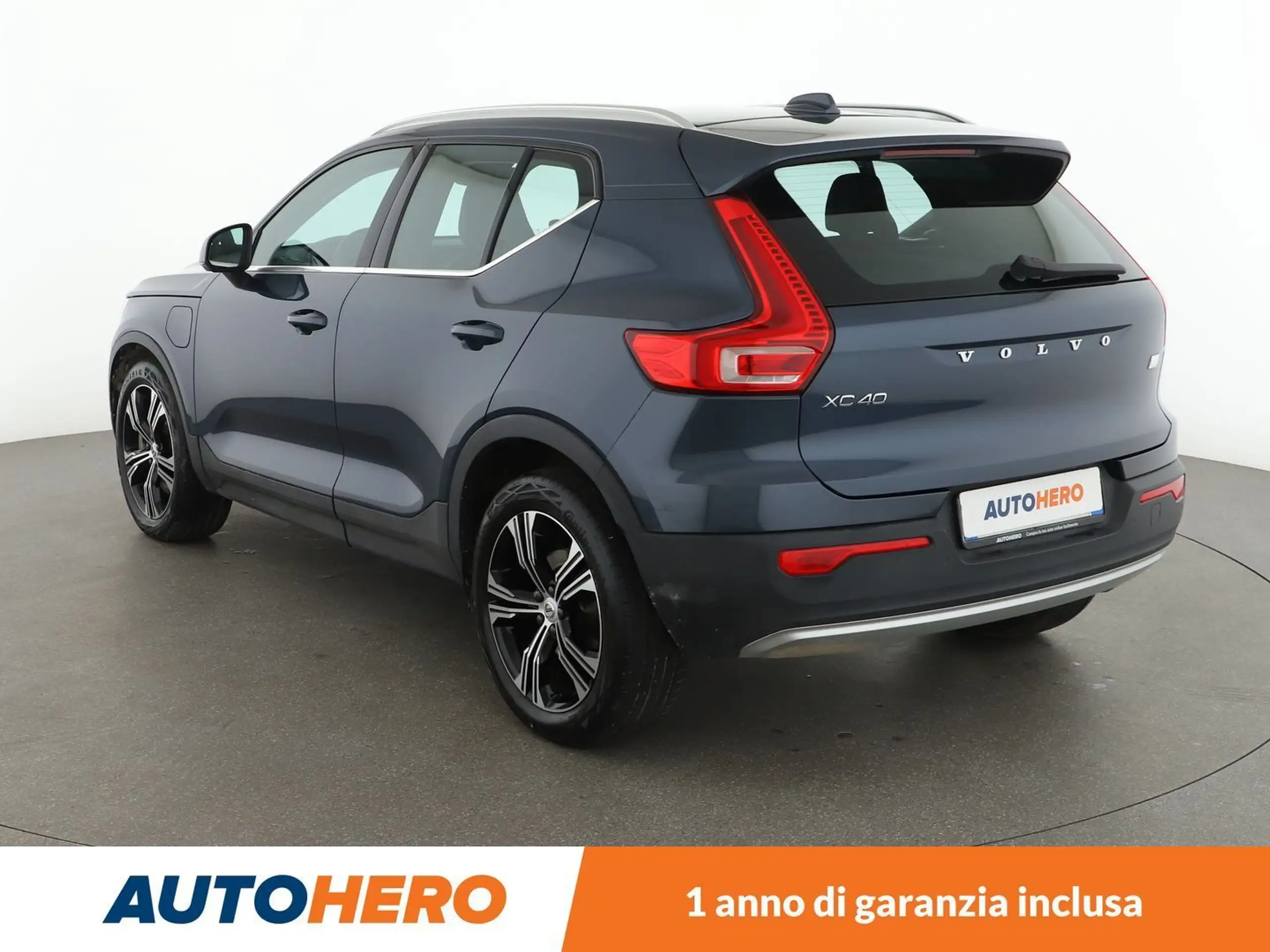 Volvo - XC40